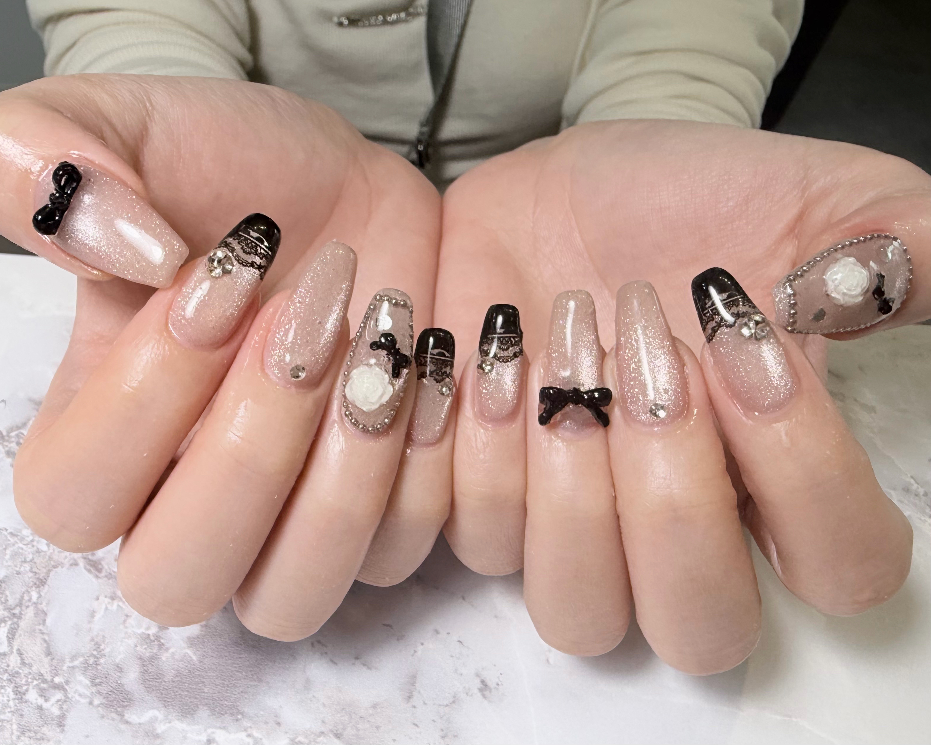 blanc.nail