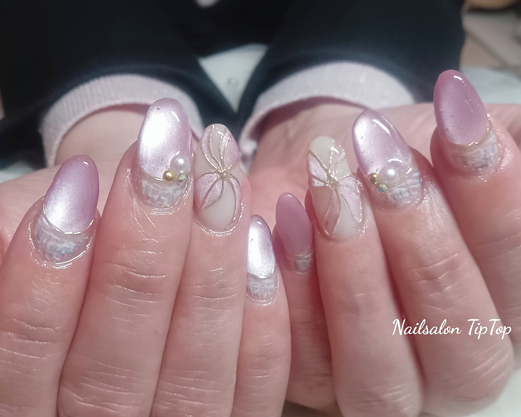 Nail..TipTop