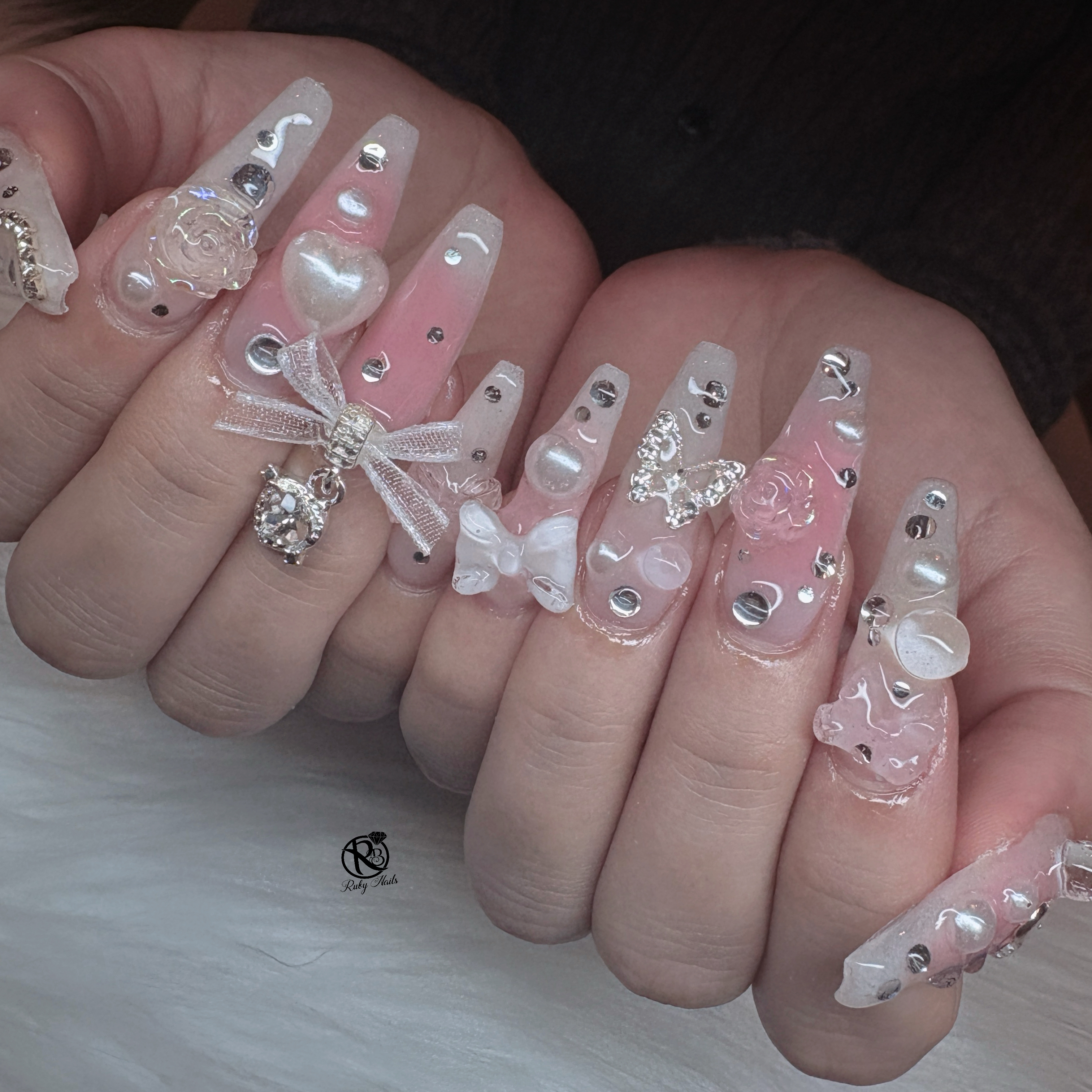 Emmy__Mint