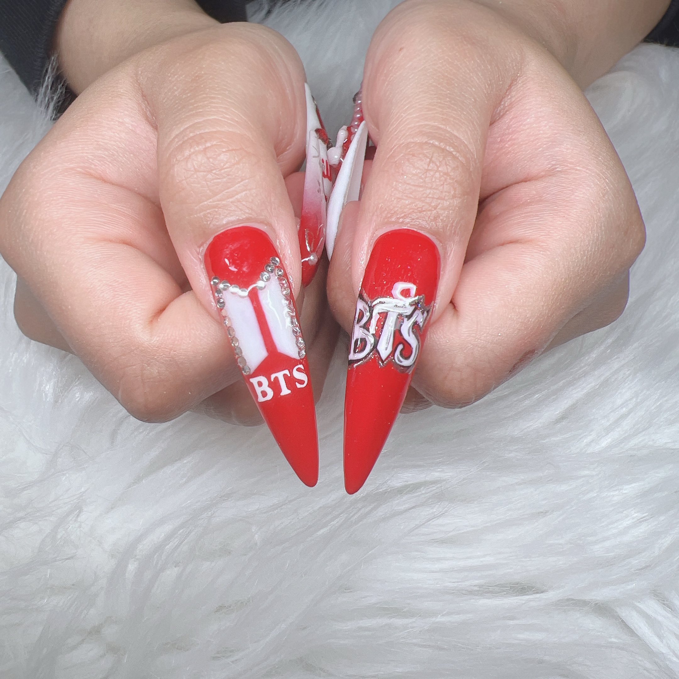 Lee_Nails