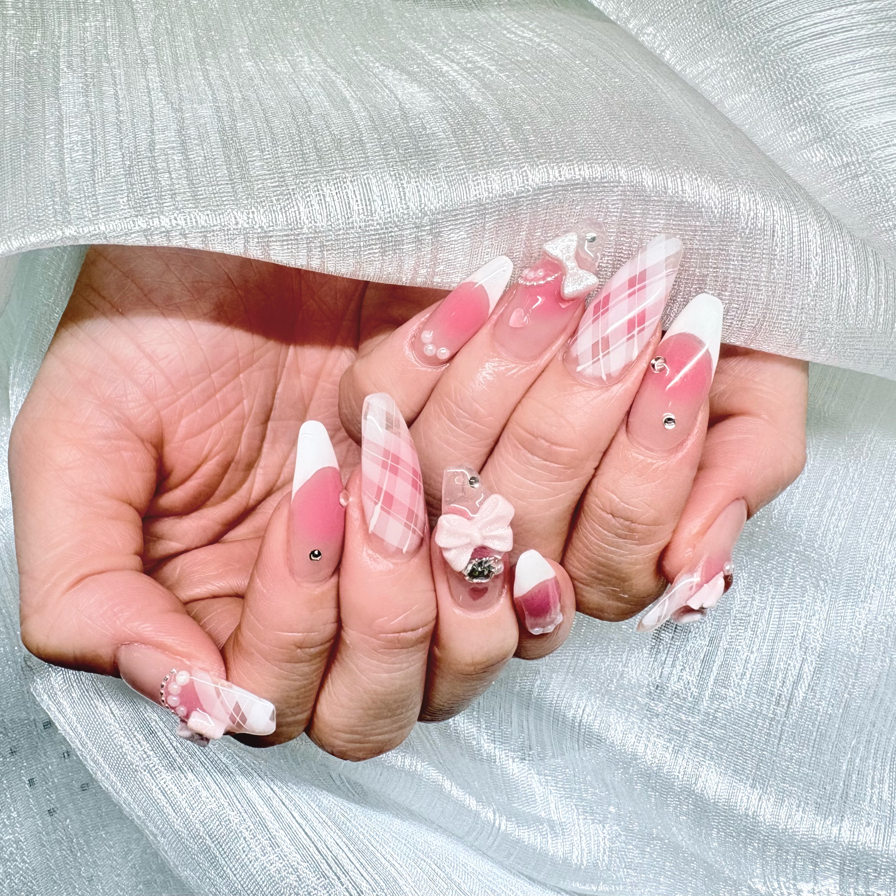 RomosaNail