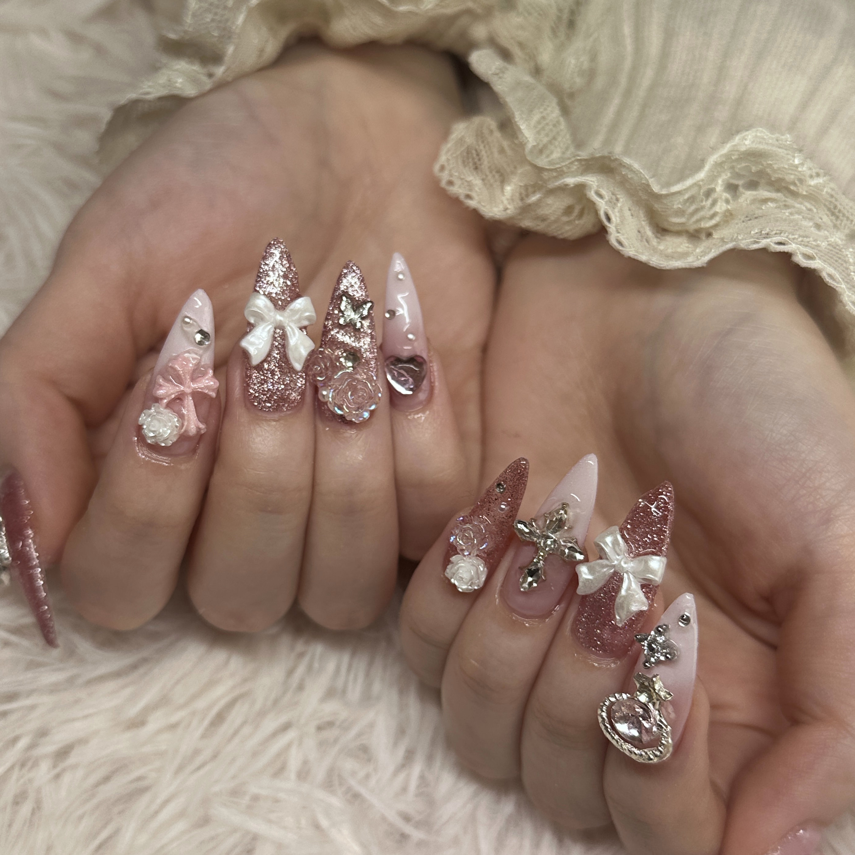 llai_nail
