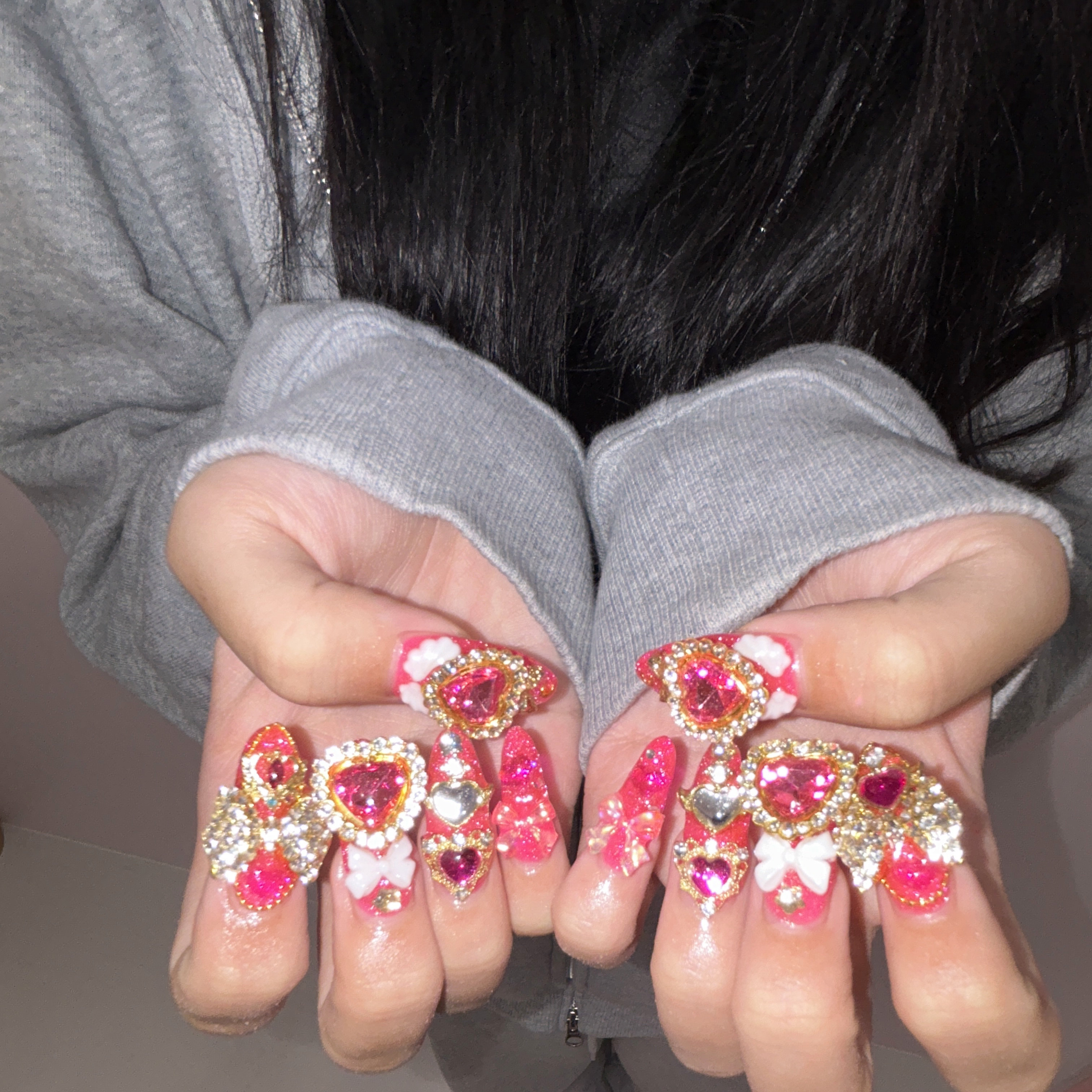 Nail_amber