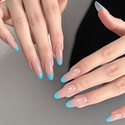 フレンチネイルカラーベース込み