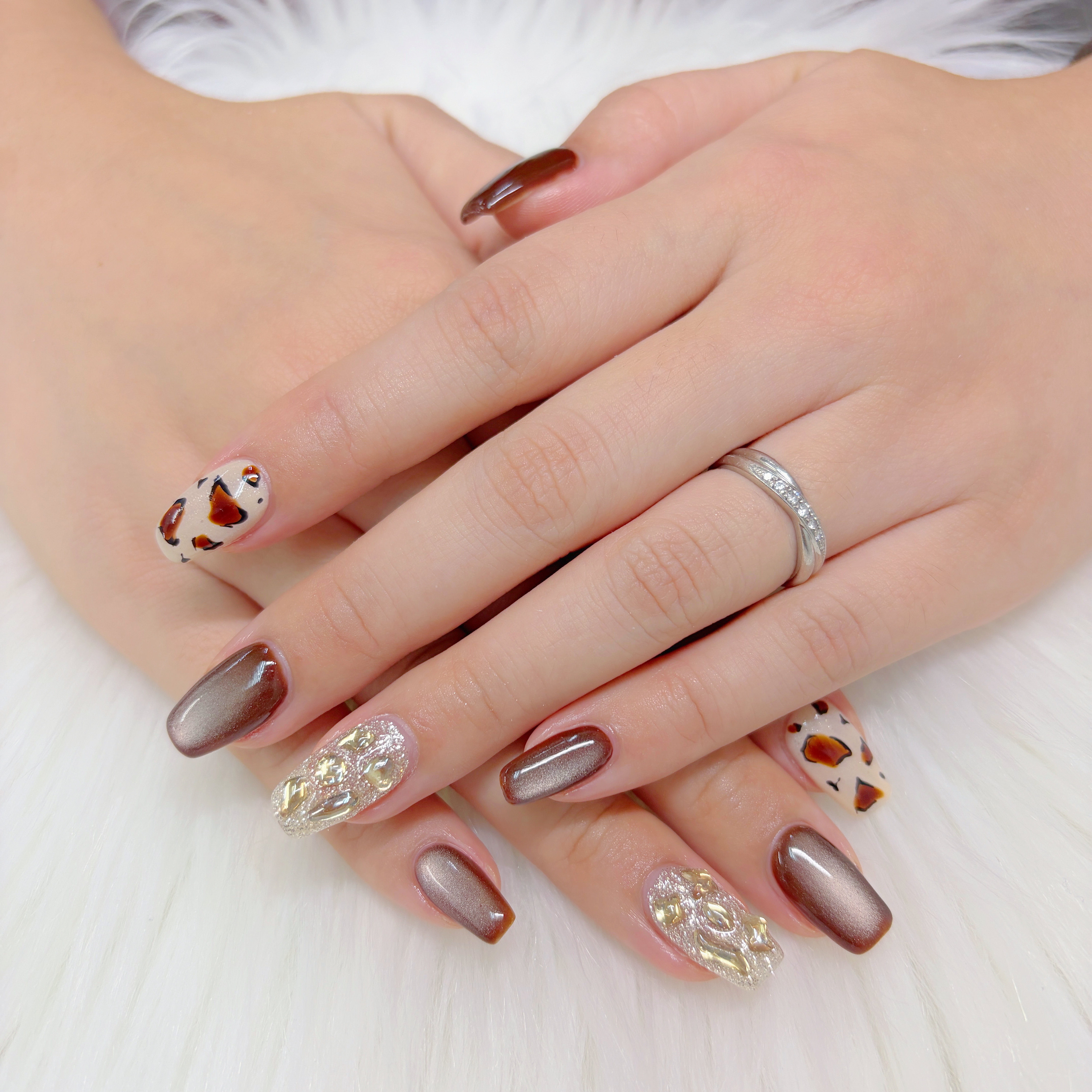 rela_nail