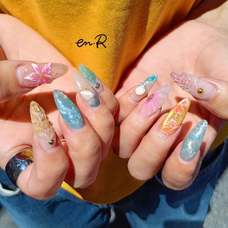en.R_nail_anko