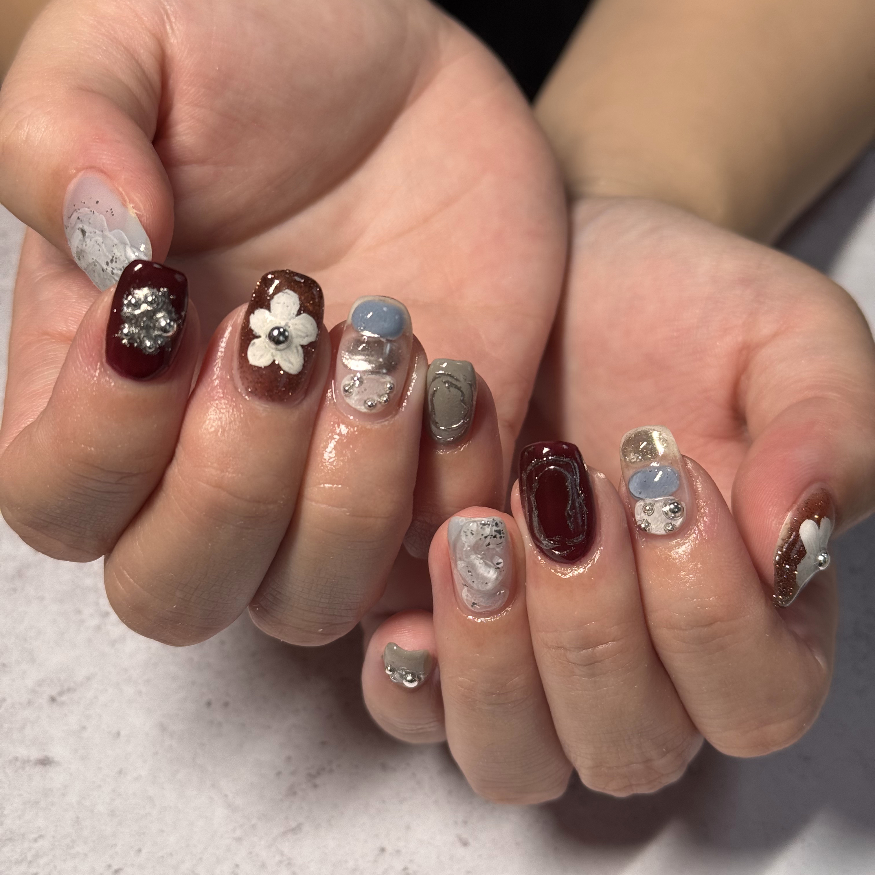 Rire.nail