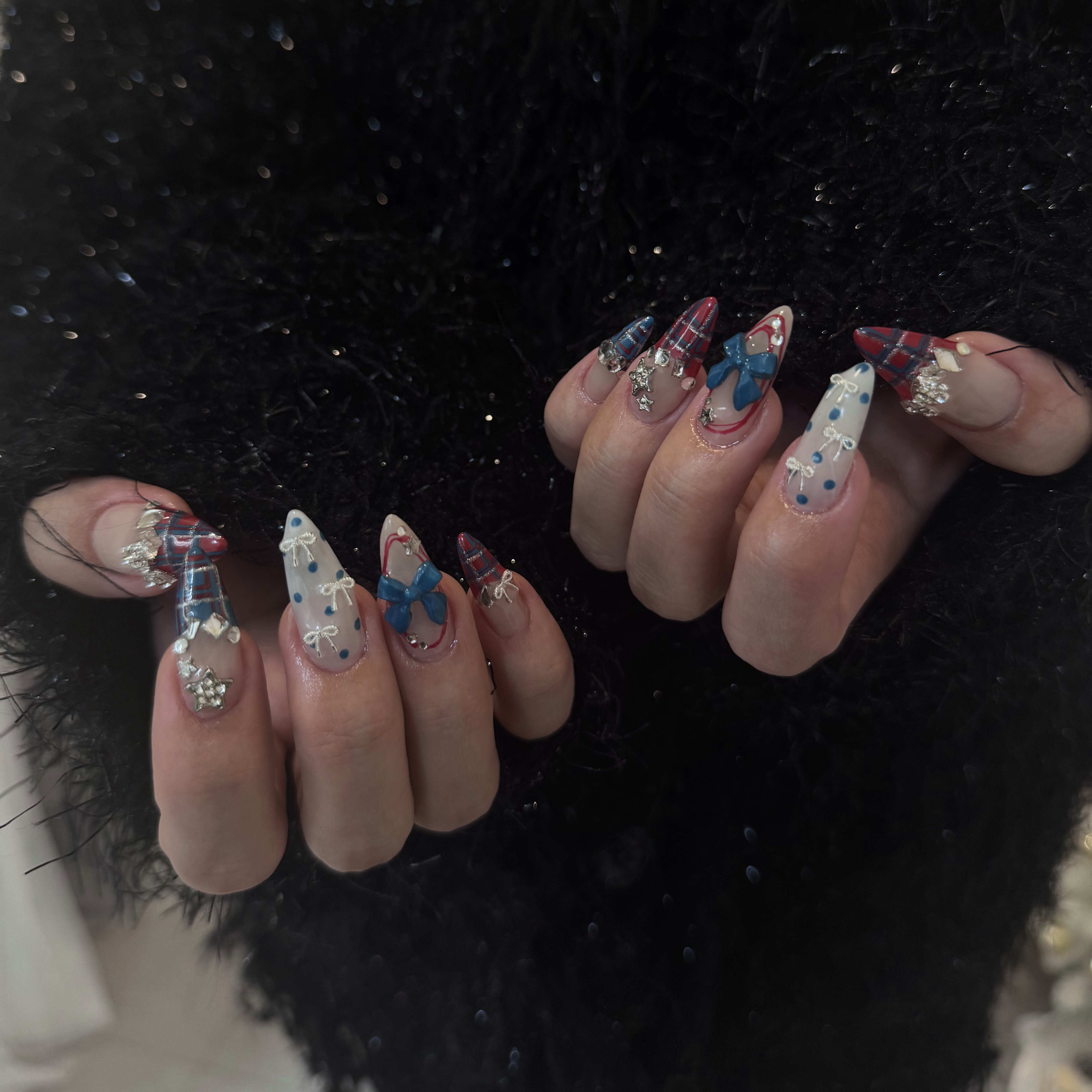 aknail___