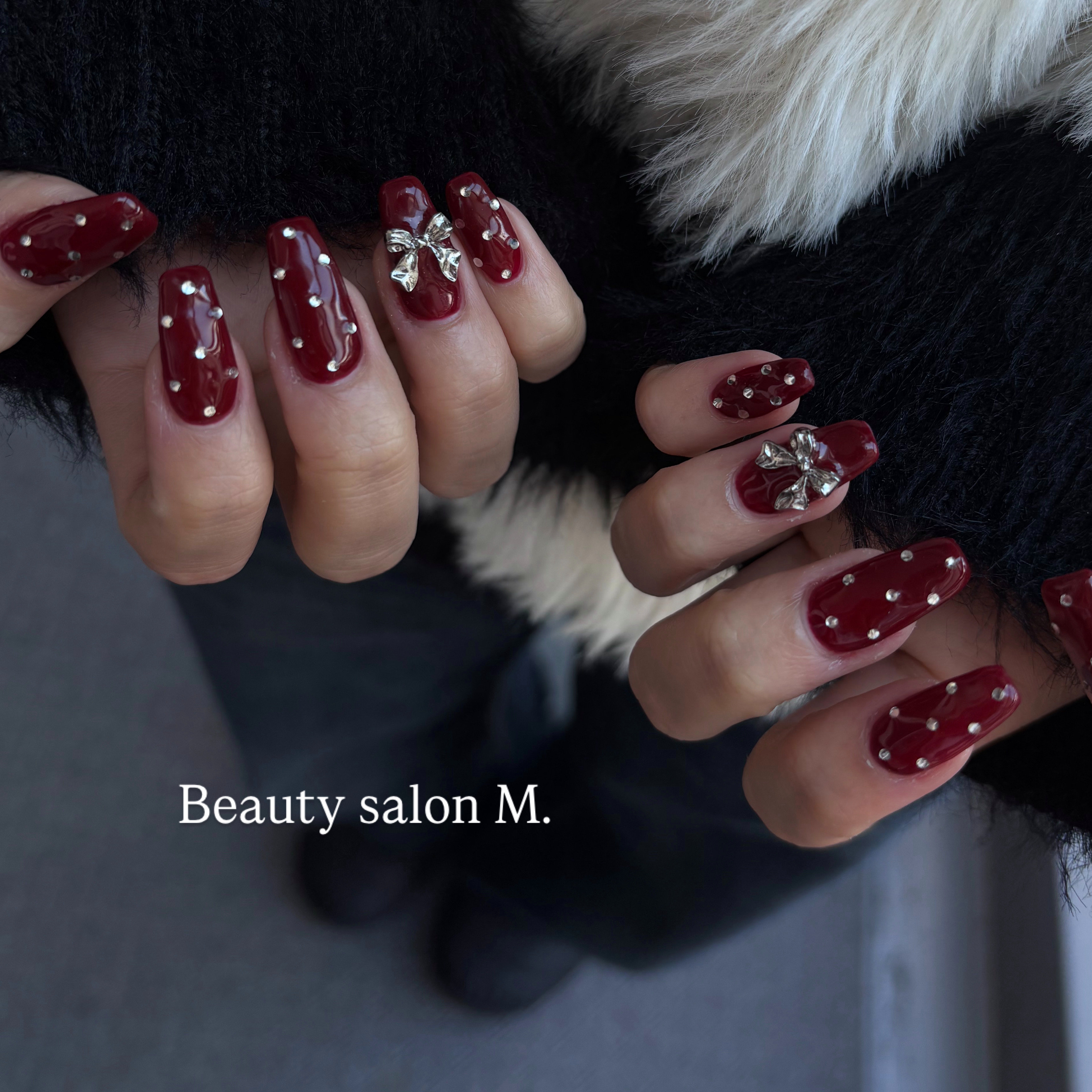 nail_salon.m