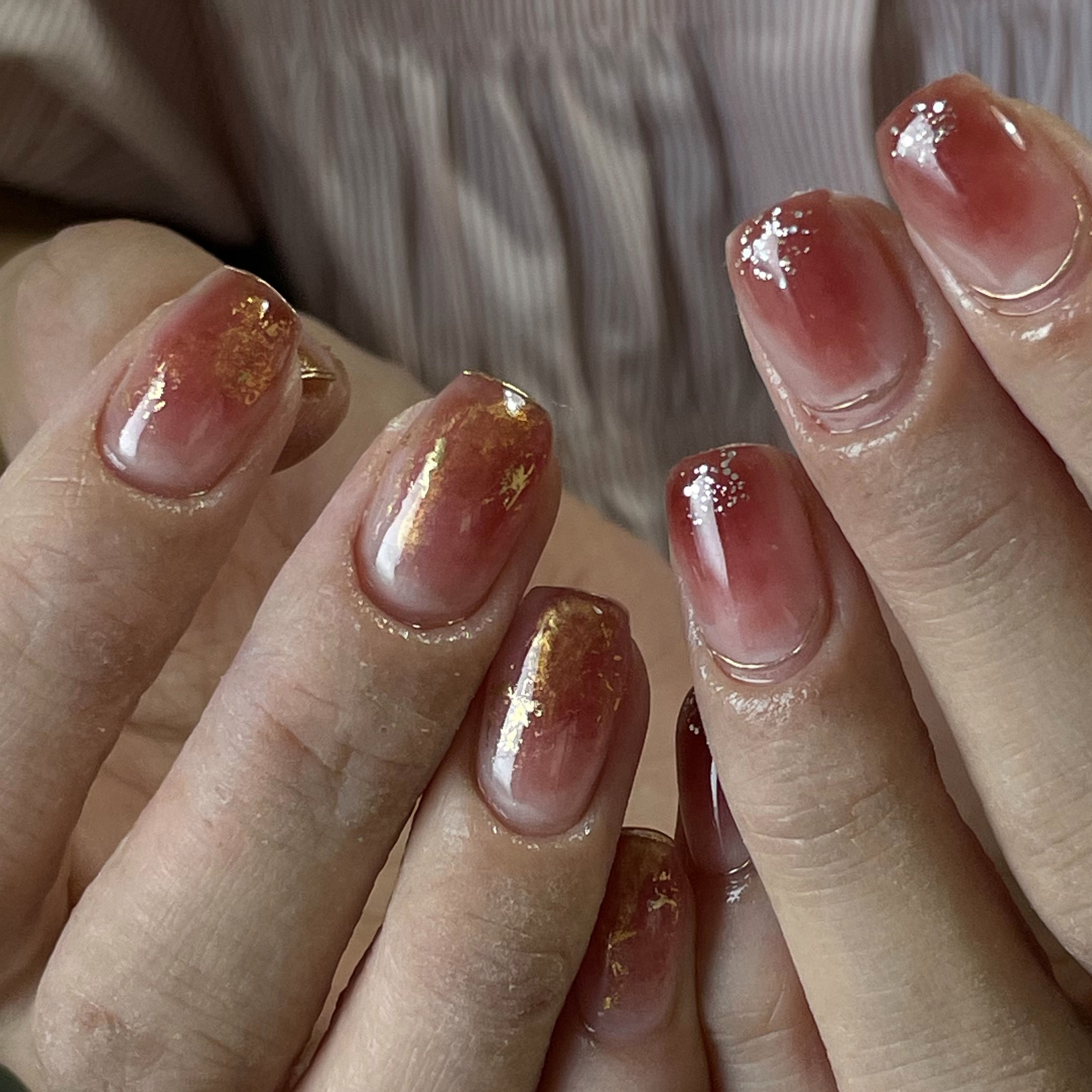 hau.nail