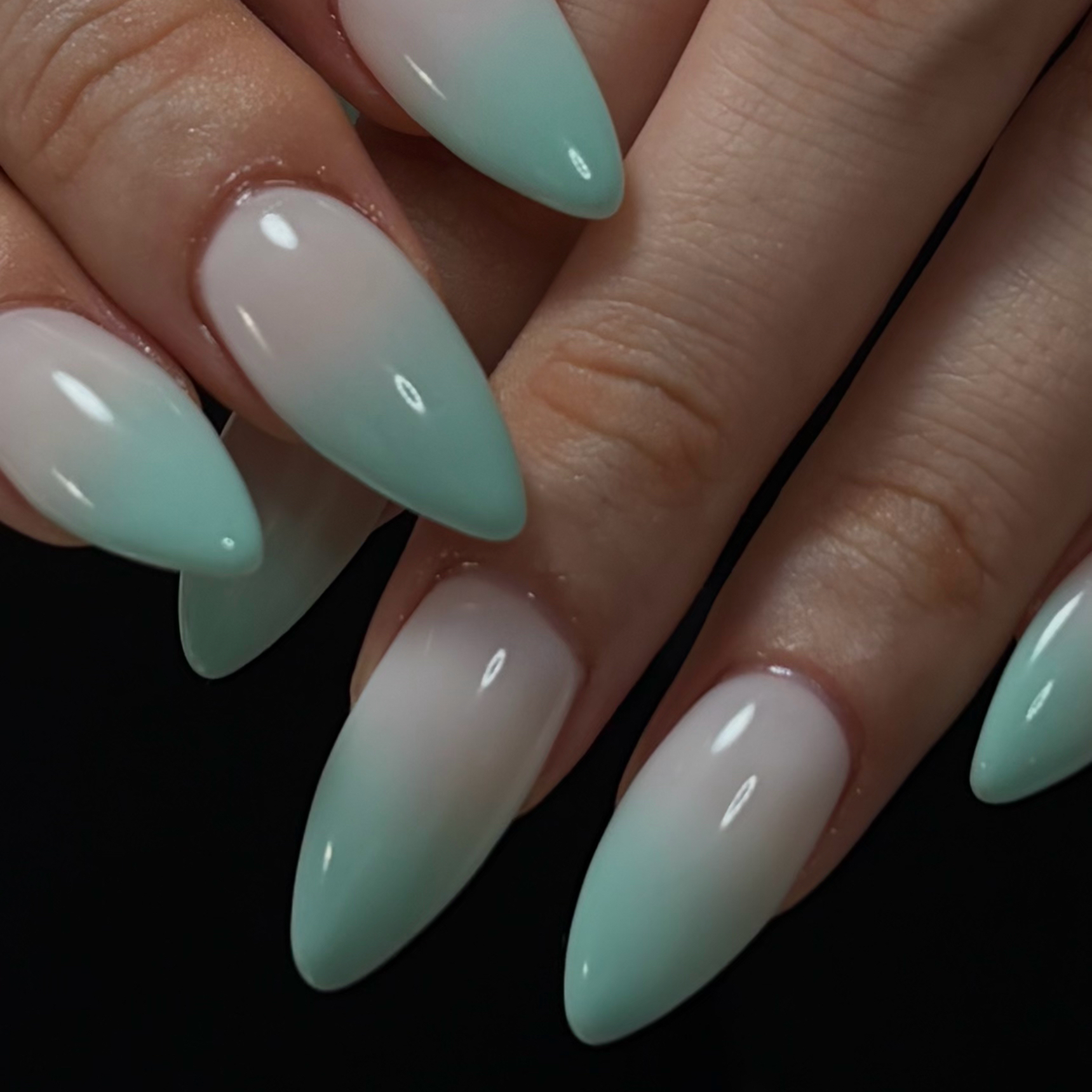 nail_a.__