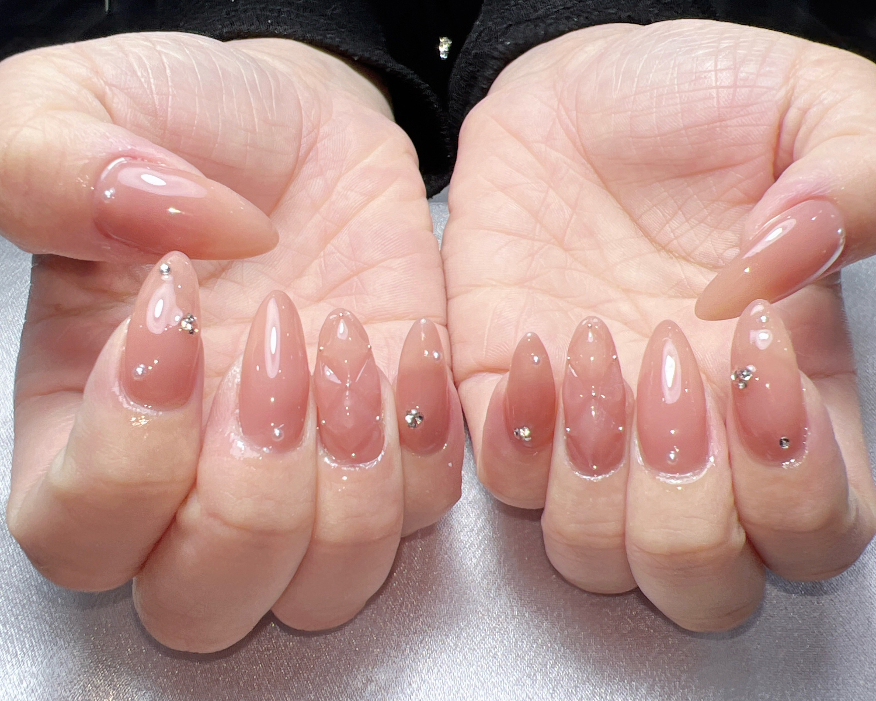 Nail_minori