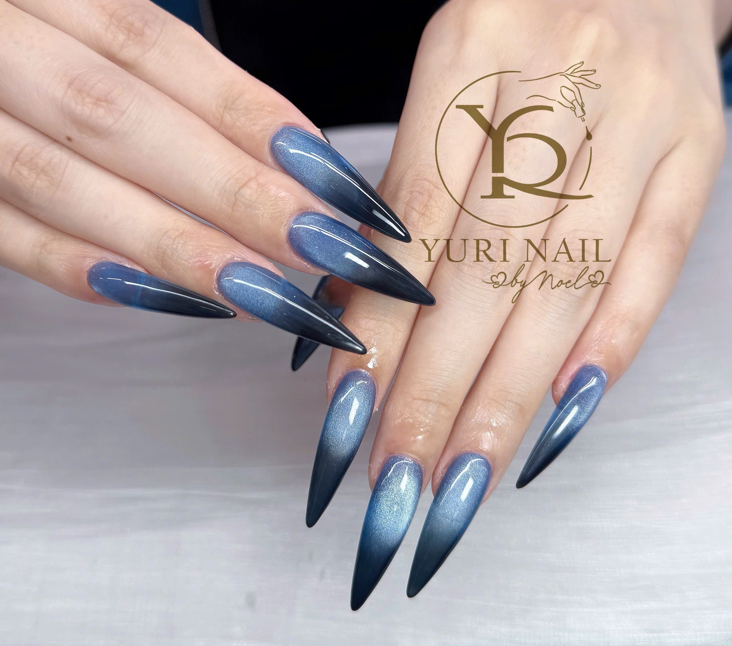 Yuri_nail_Anh