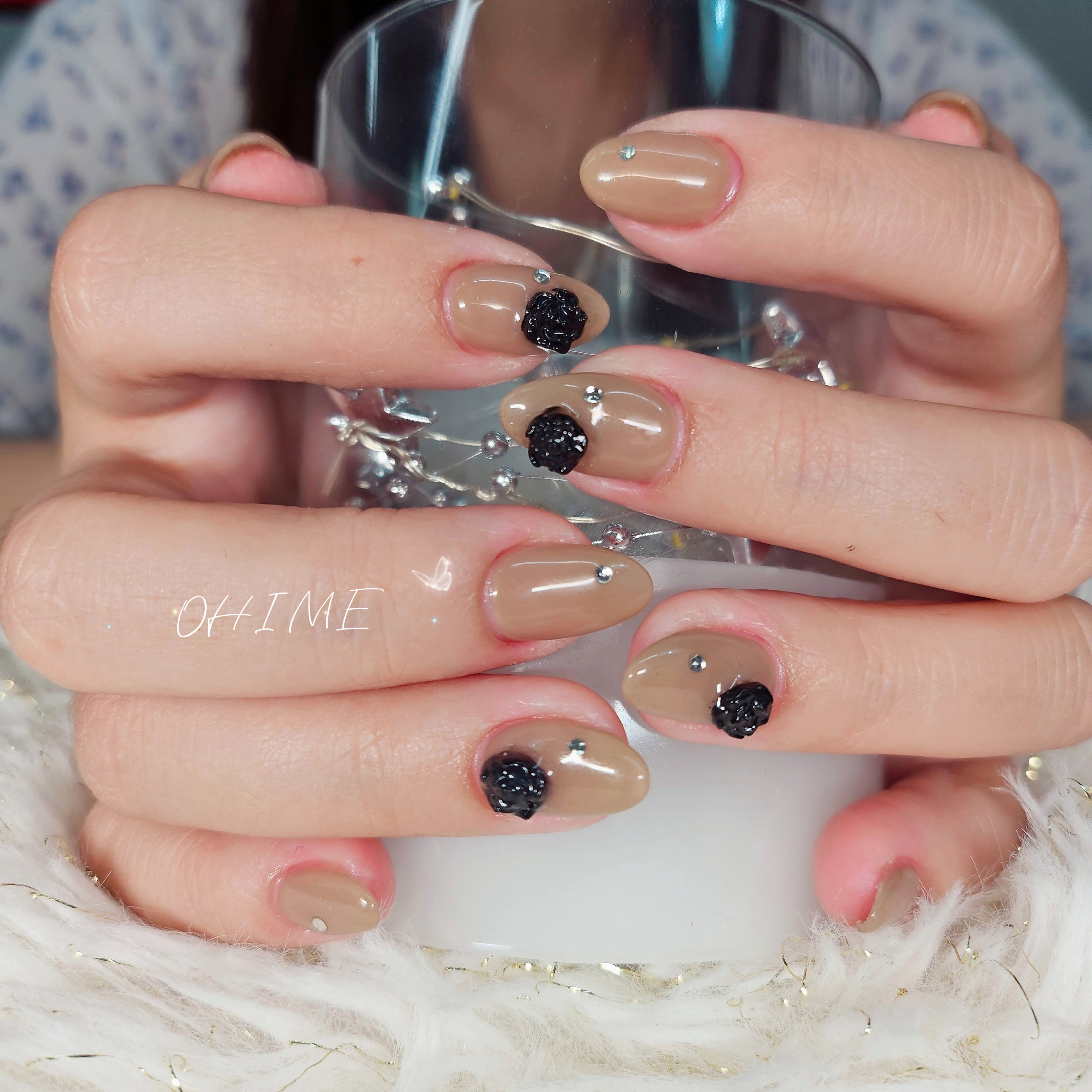 Moza_RubyNail