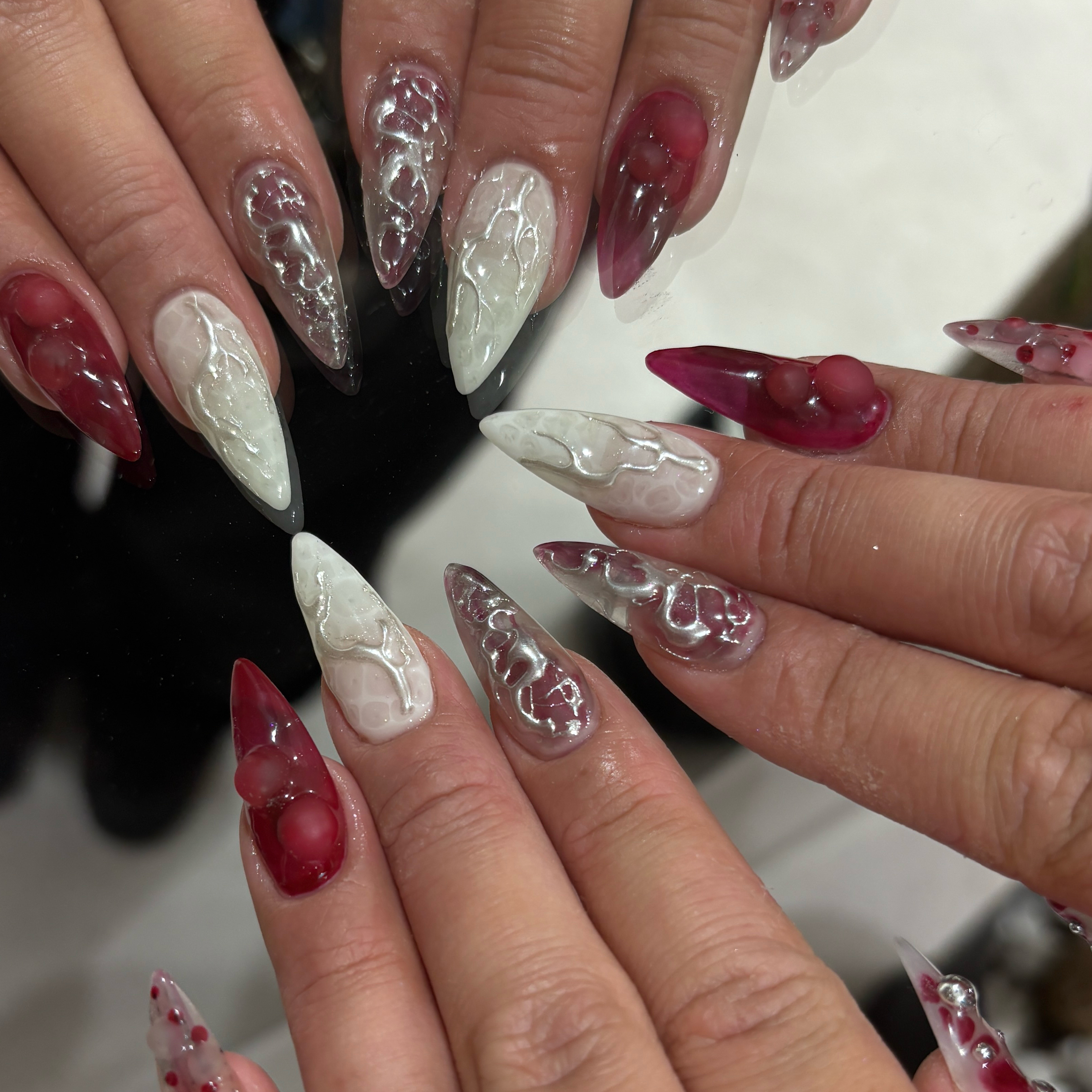 ko._nail