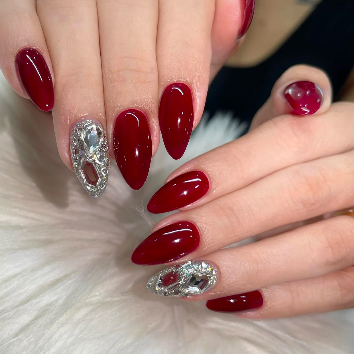 Naomi_RibonNail