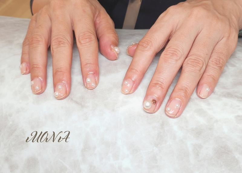 Beauty_Salon_MONA