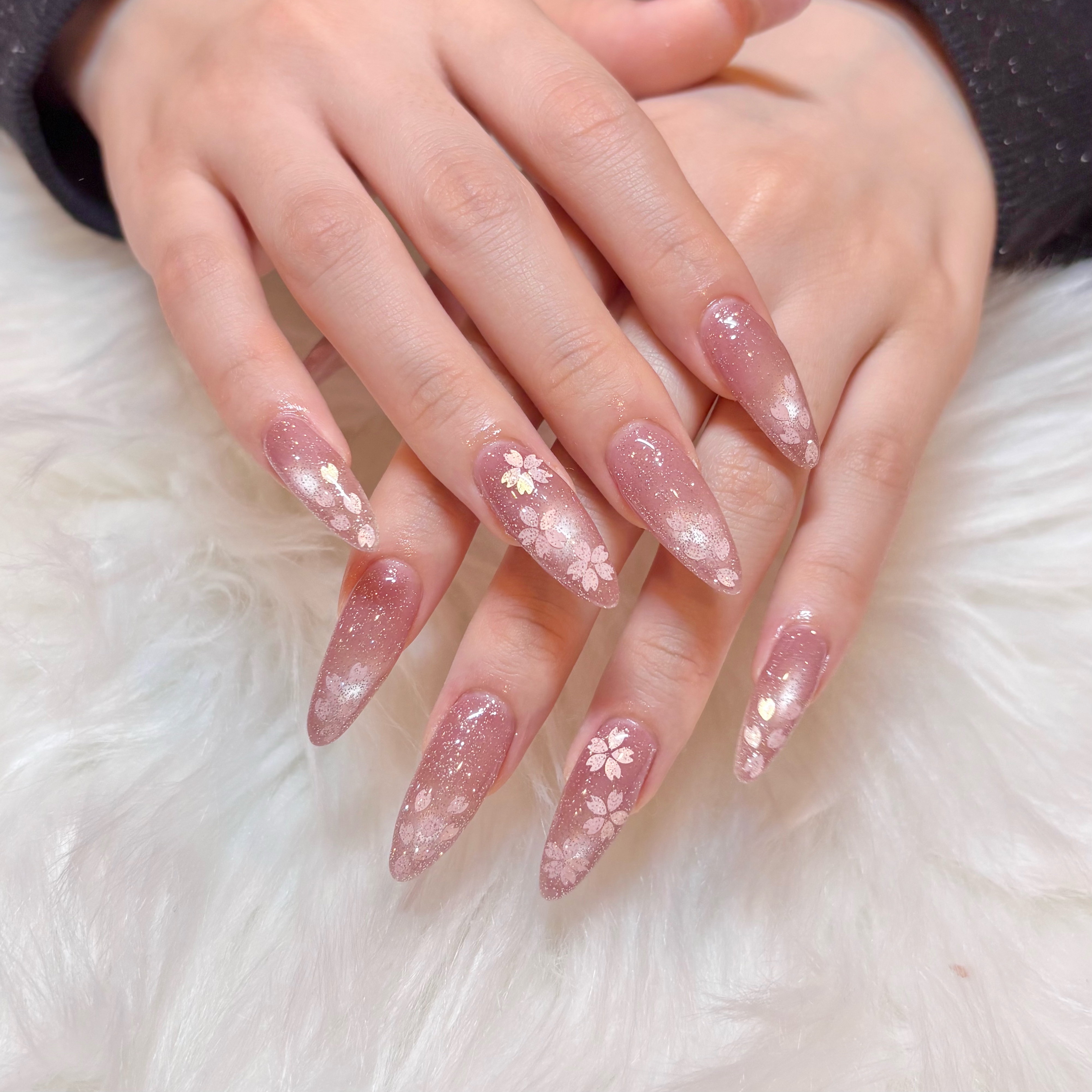 hina_trunail