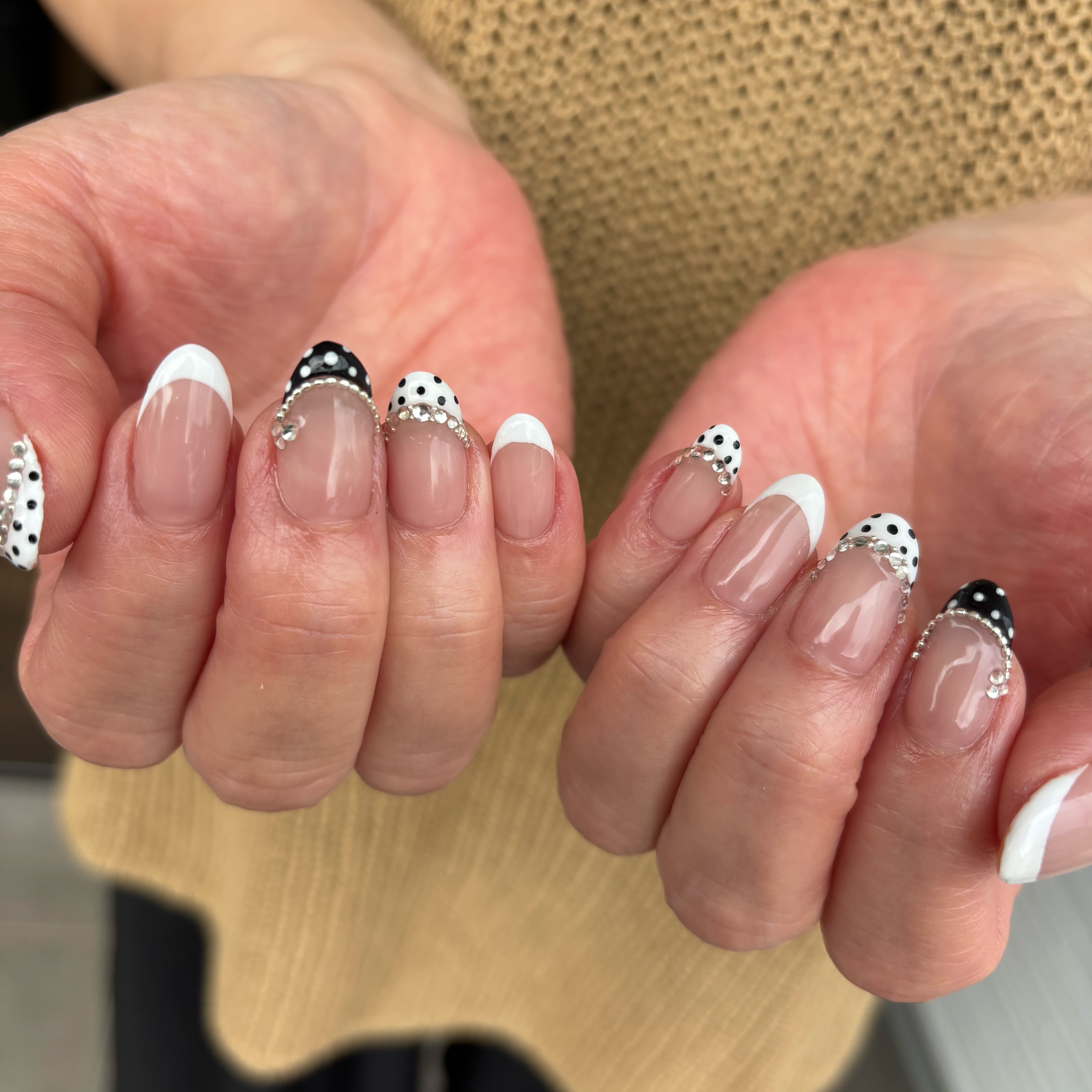 pon_nail00