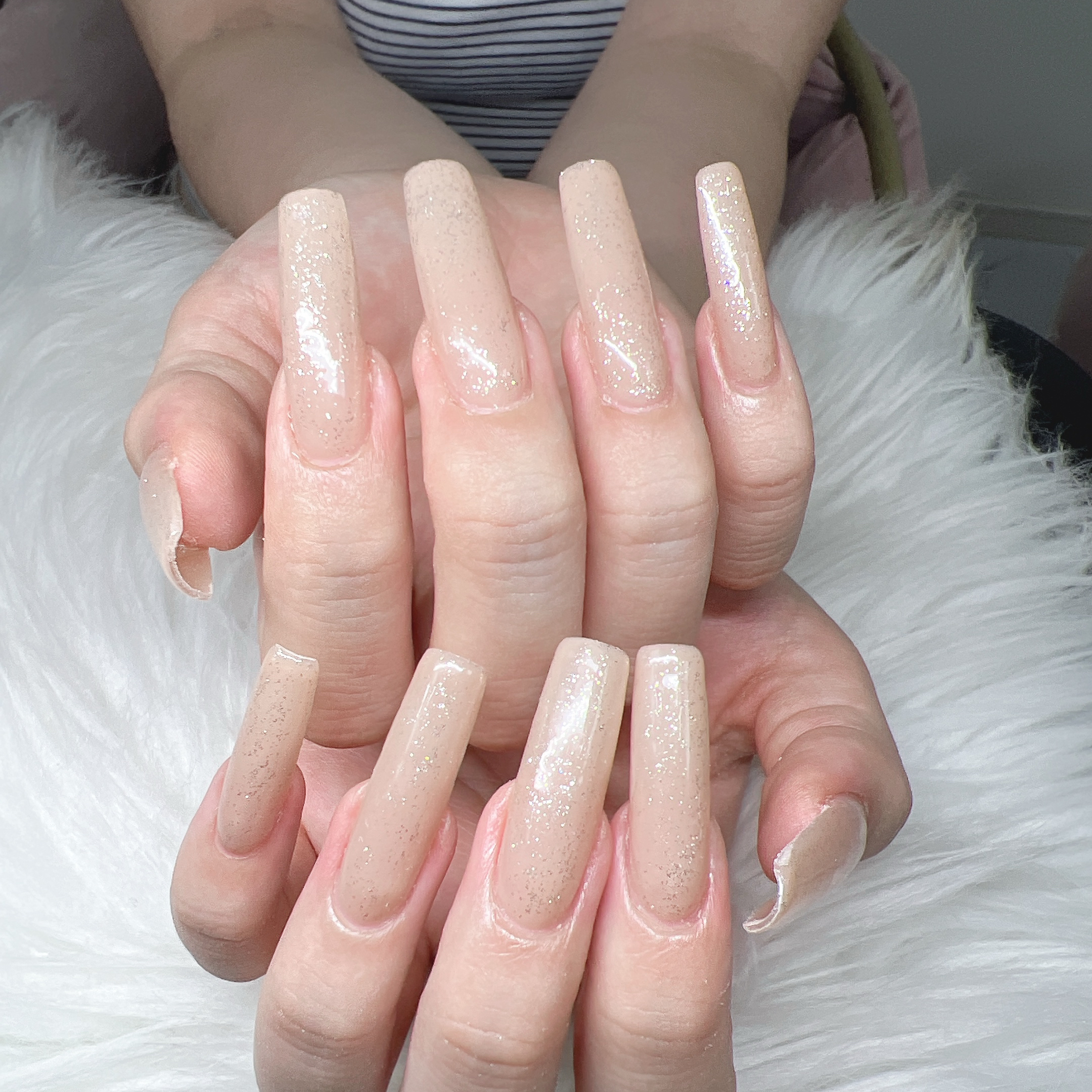 Lee_Nails