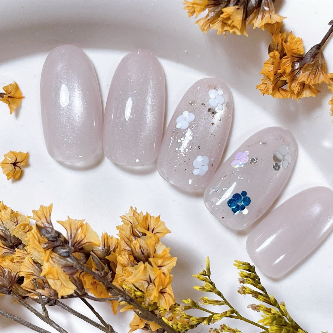 mogu_nail