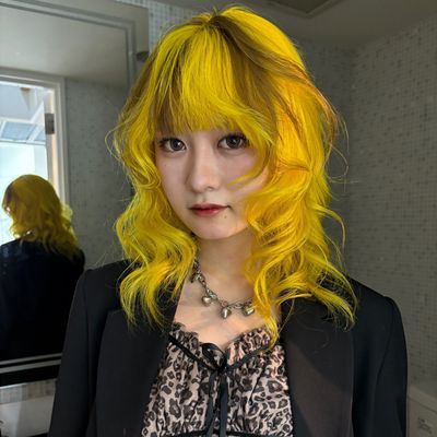 ブリーチ + カラー +デザインカラー+トリートメント