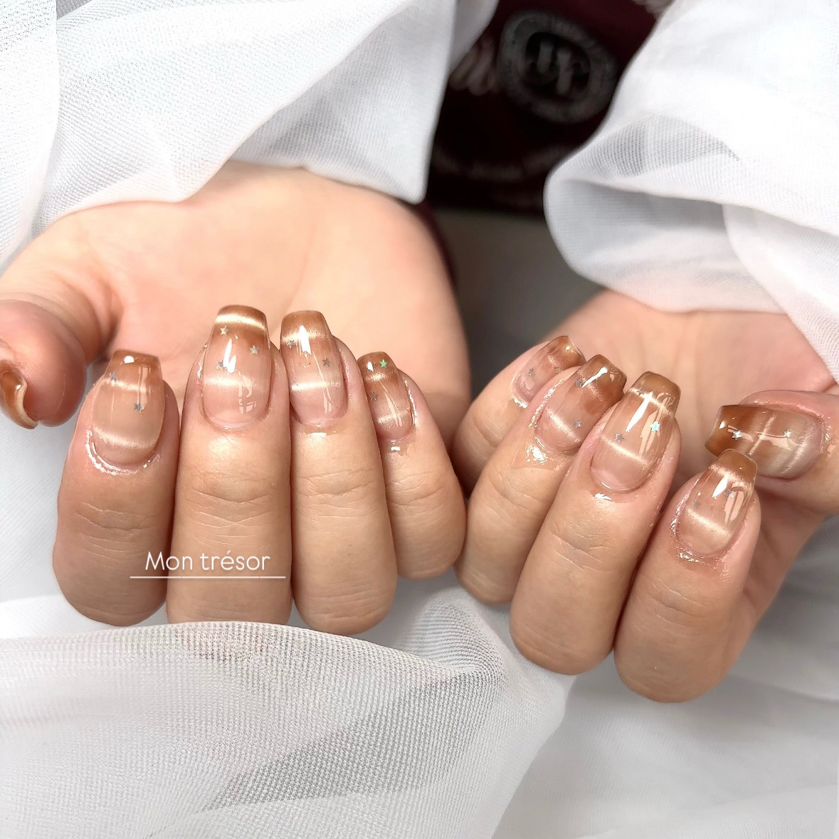 nail_salon_nuit