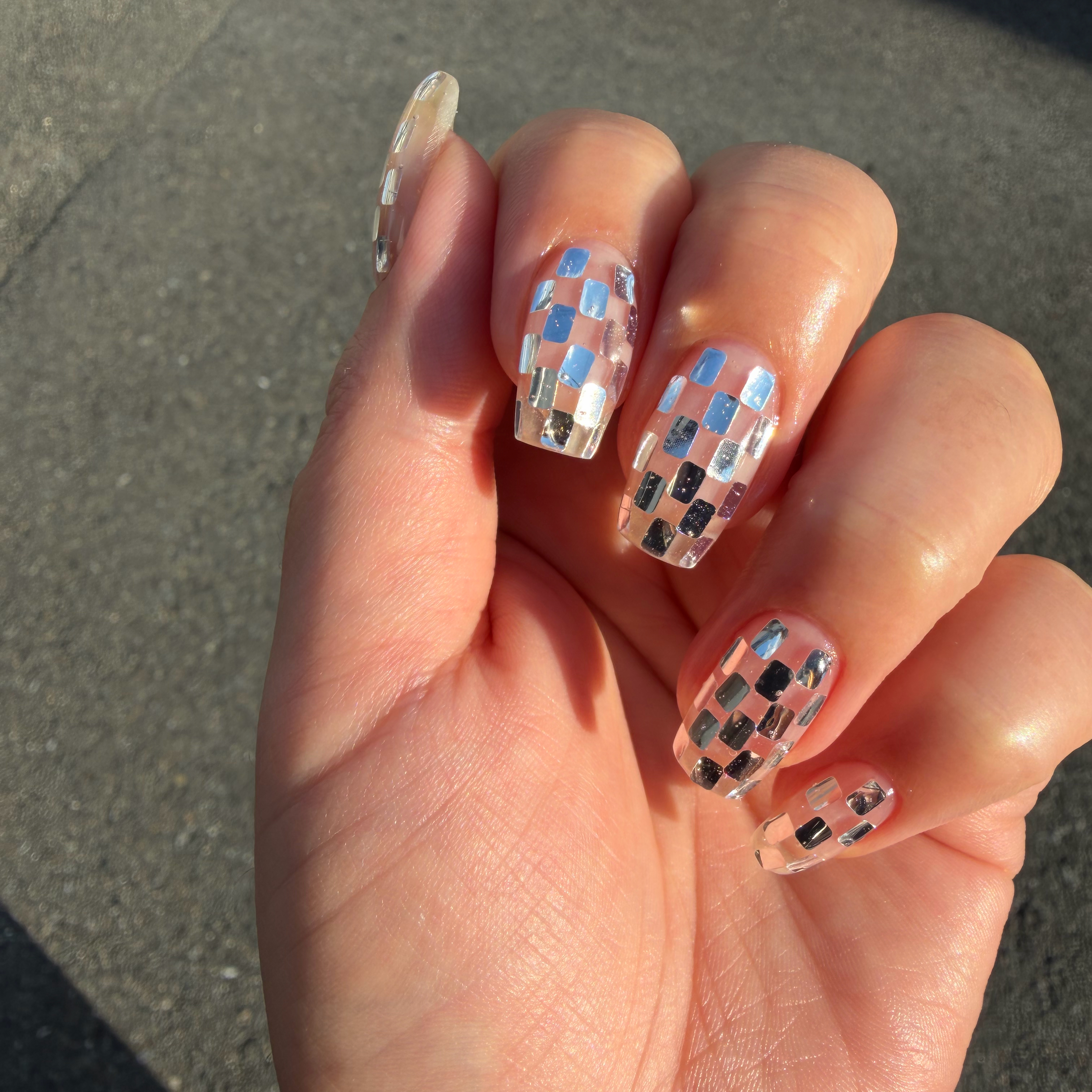 nails_gale