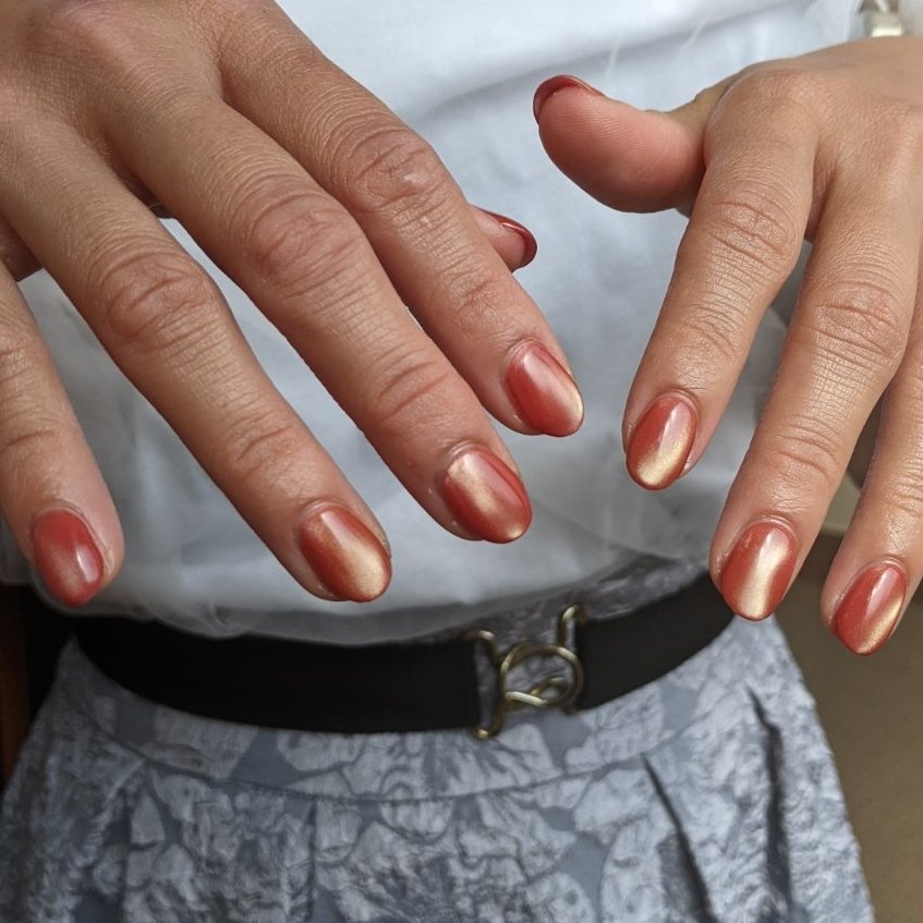 lun239_nail