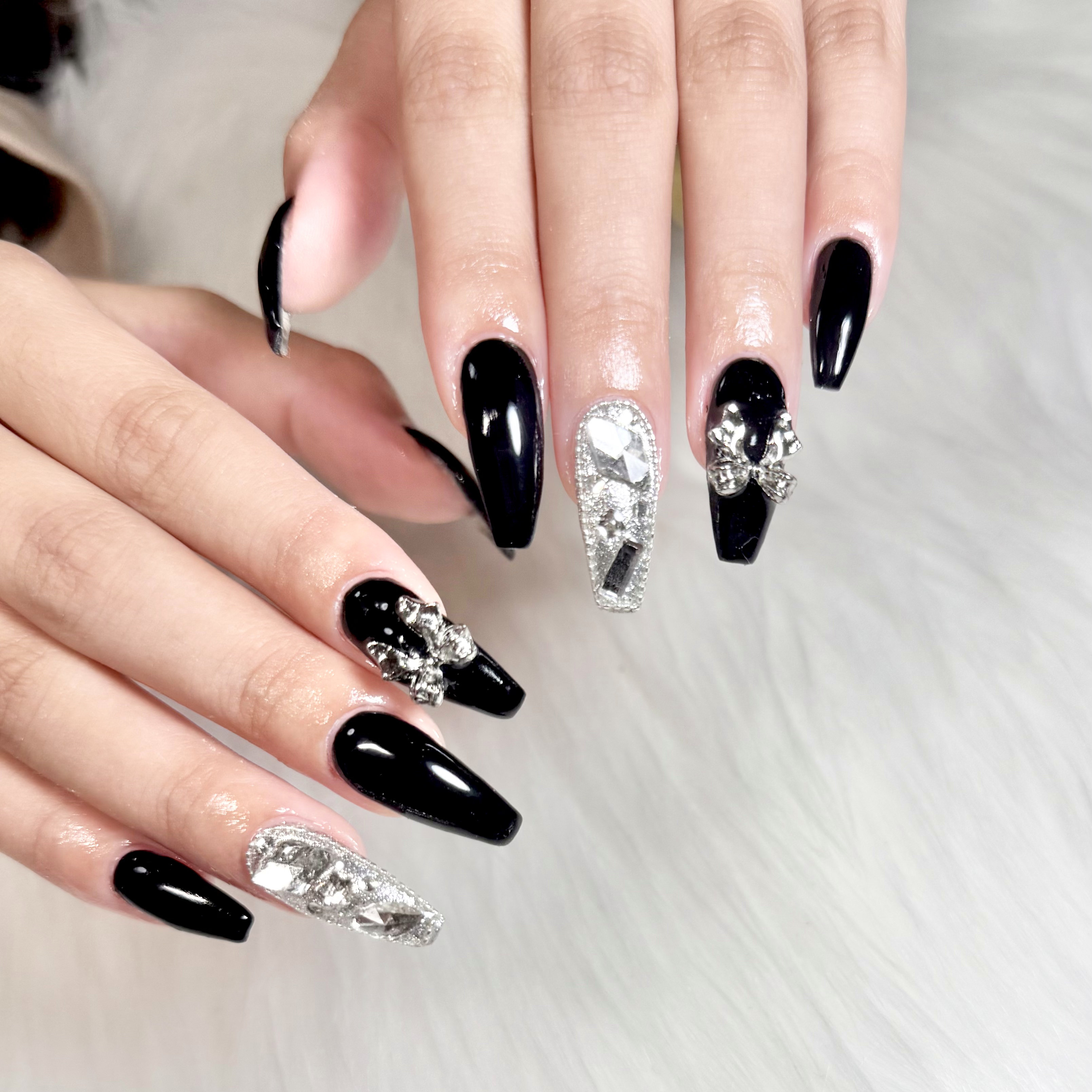 lix_nail