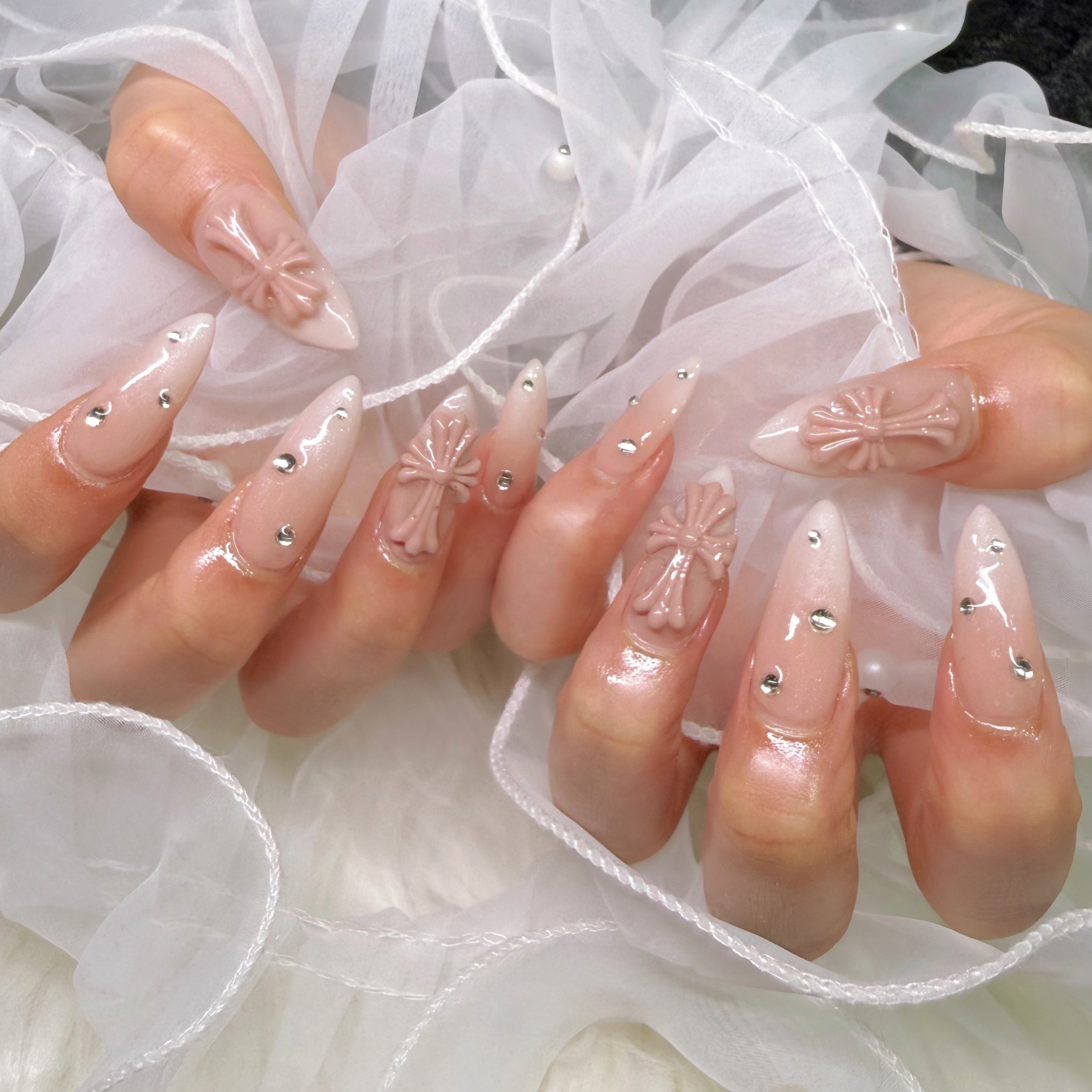 rluce_nail