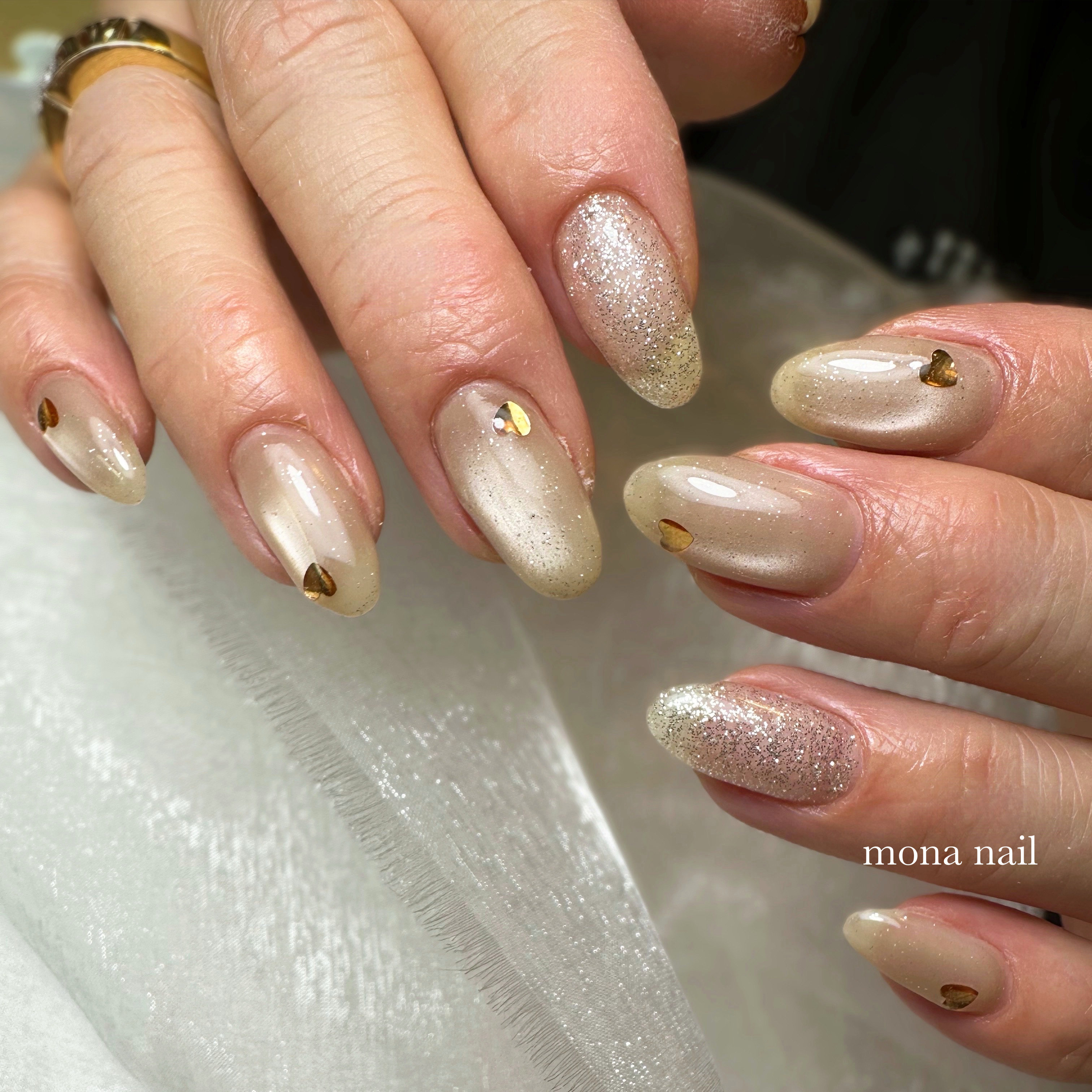 mona_salon
