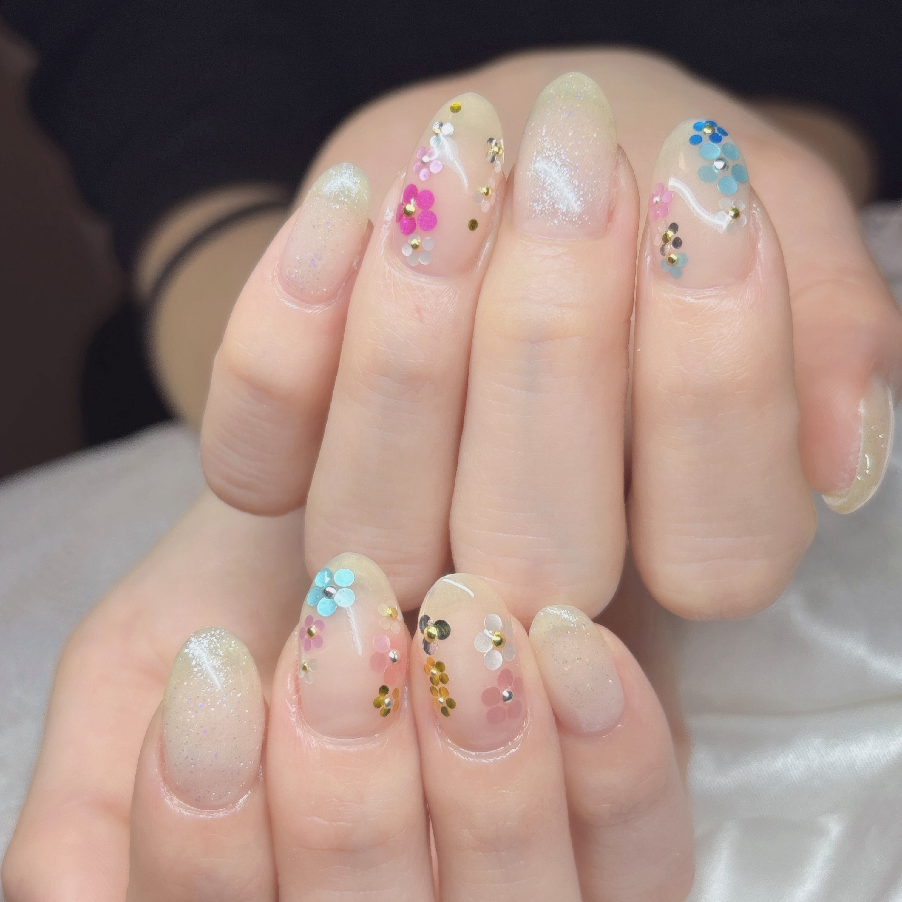 HandS_nail