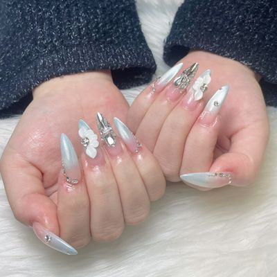 3D花系デザイン、10本長さだしやり放題 150分～人気コース 10%Sale