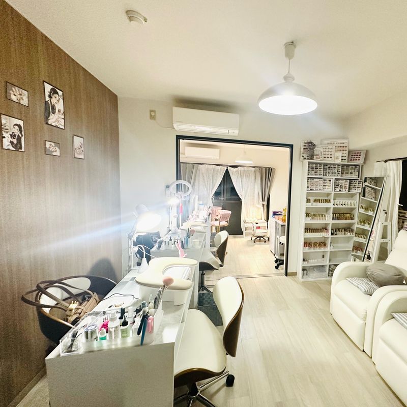 Diamond Nail Studio