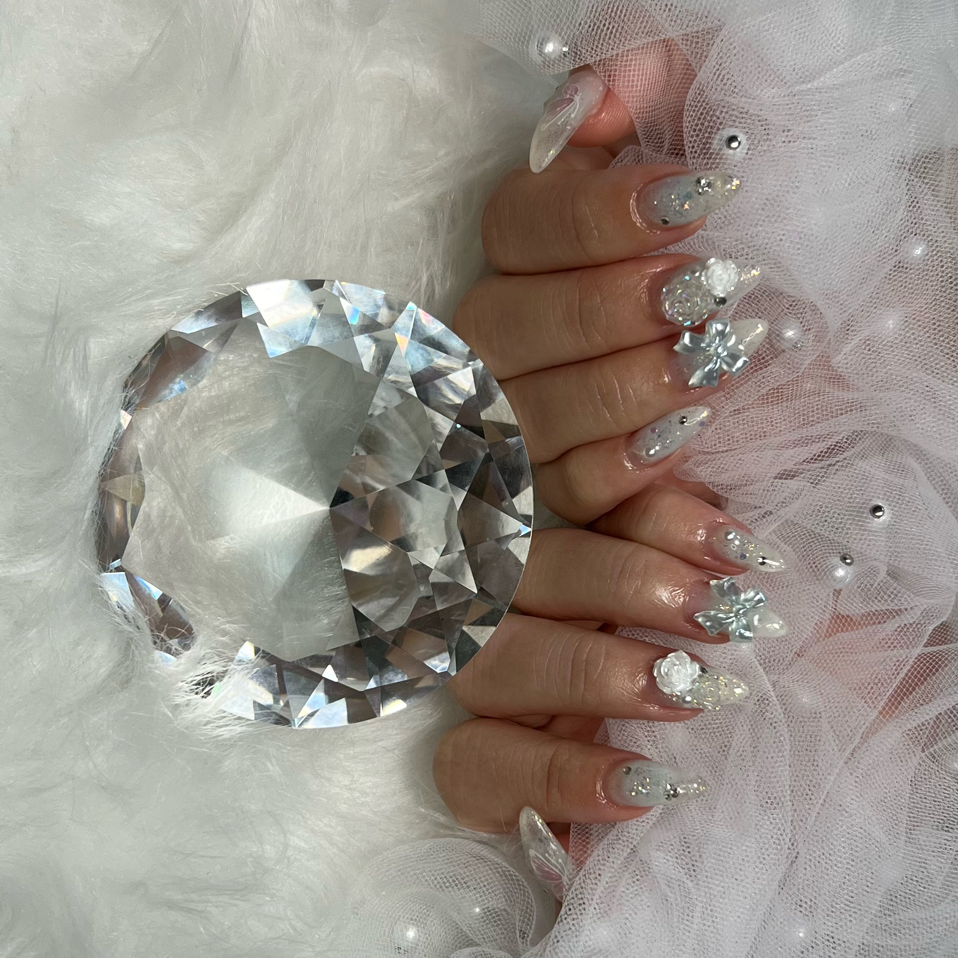 AREM_nail