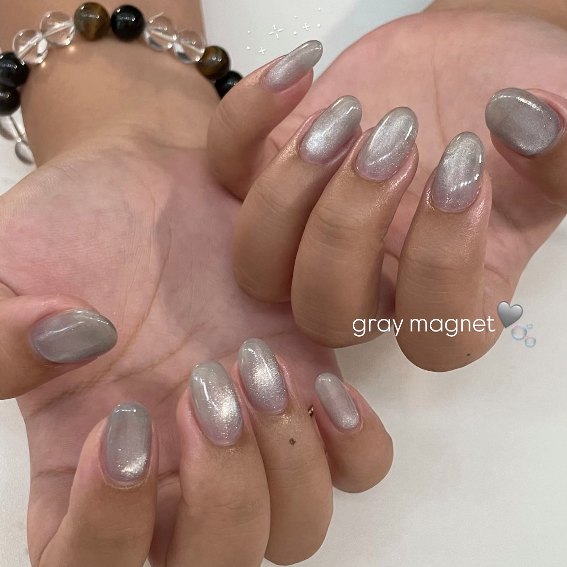 Lily____.n
