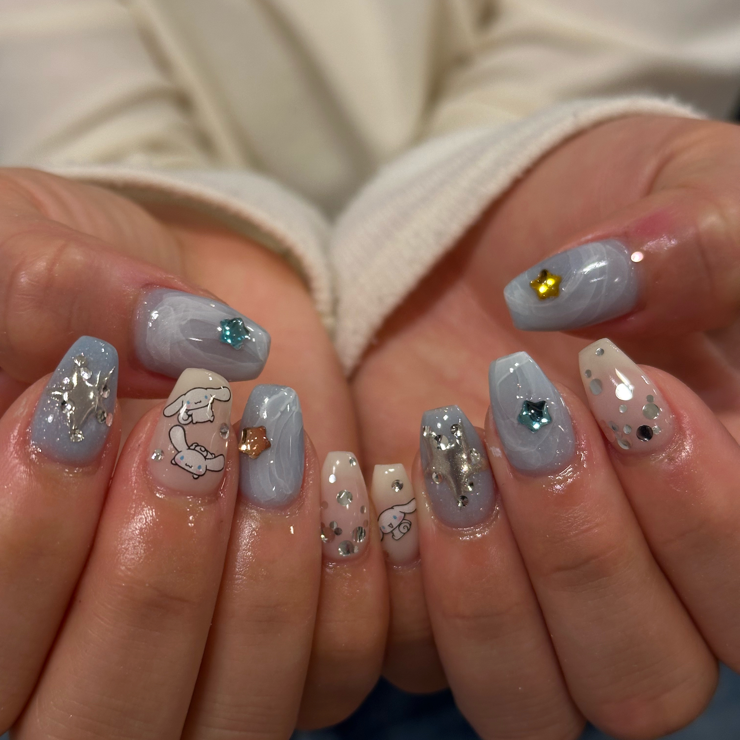 ayu_trunail