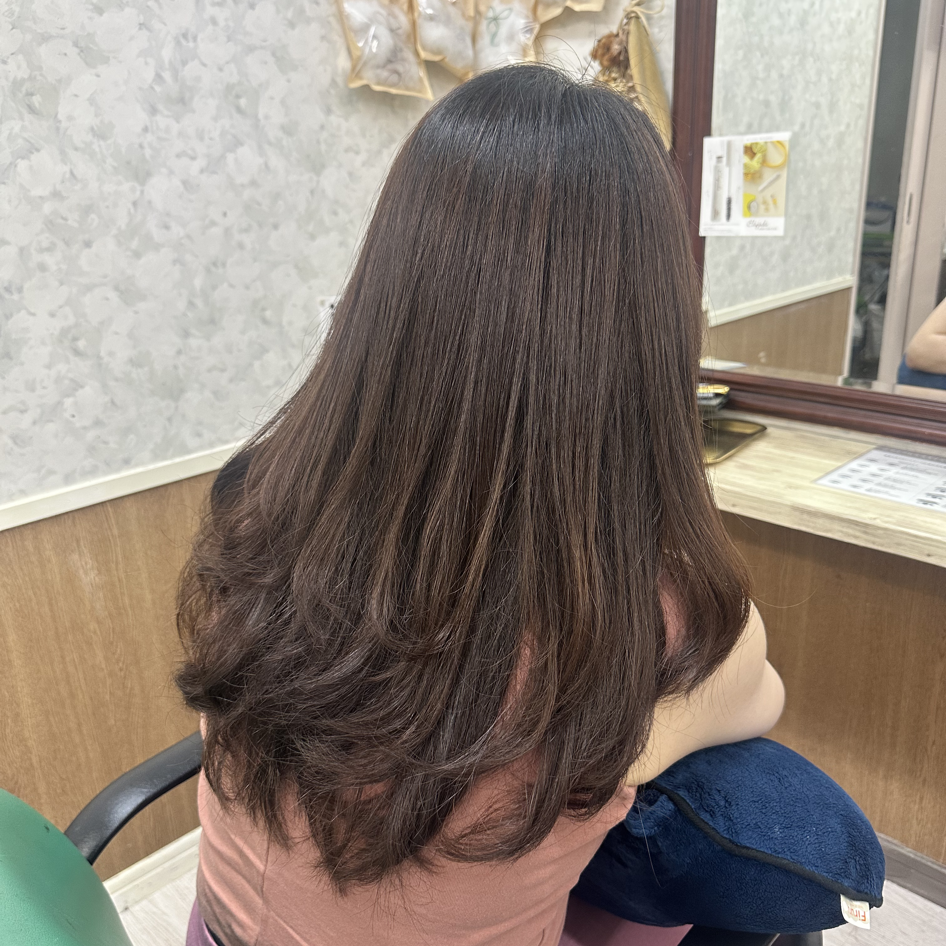 カット+ハイライト+プレックス剤入りケアカラー