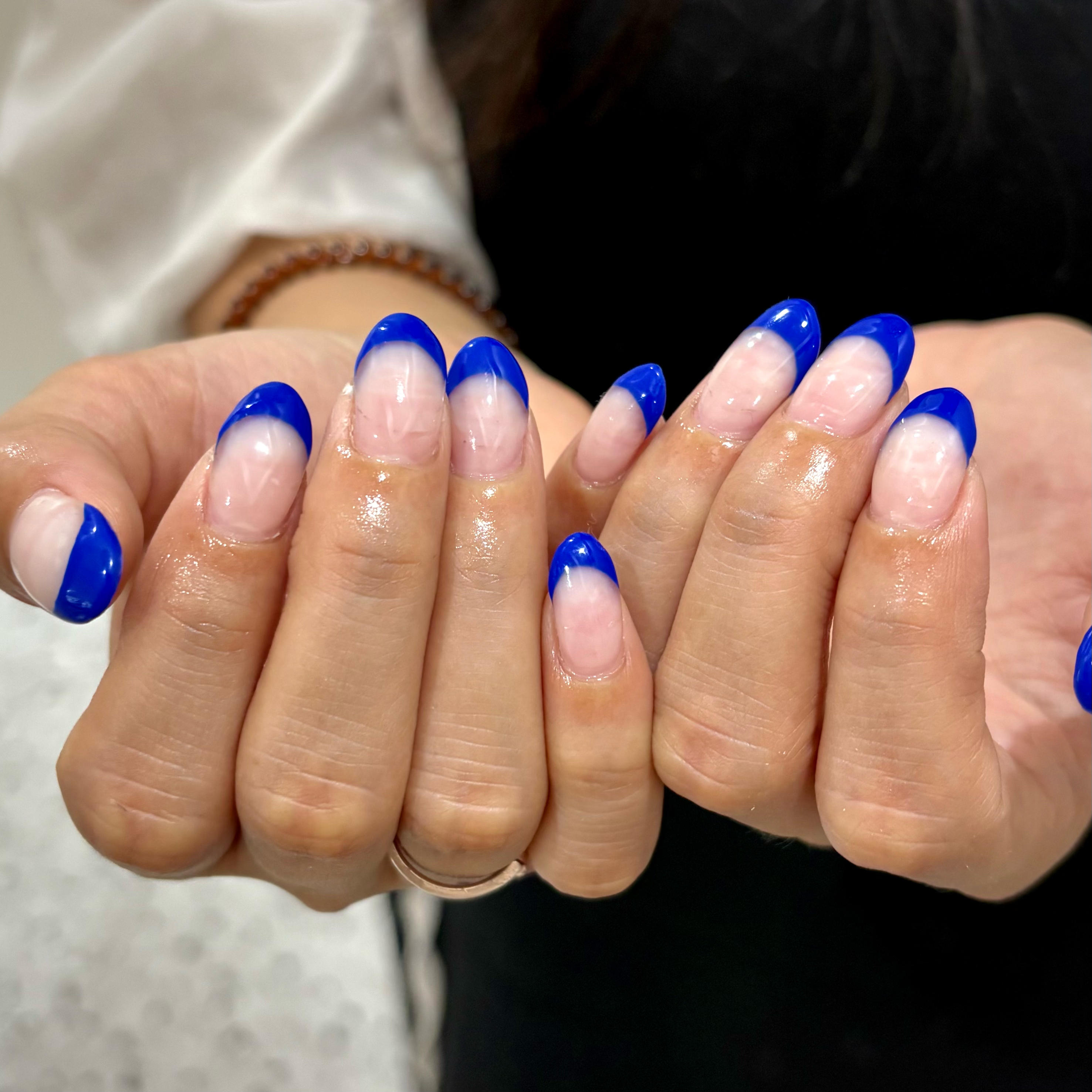 nail_airi_