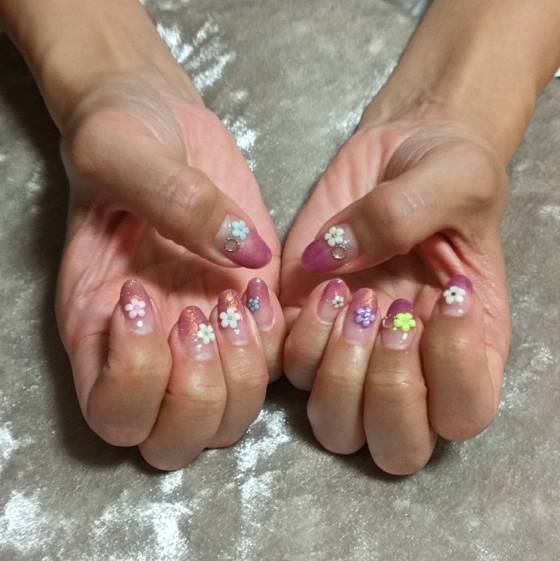 Nail_y_tama