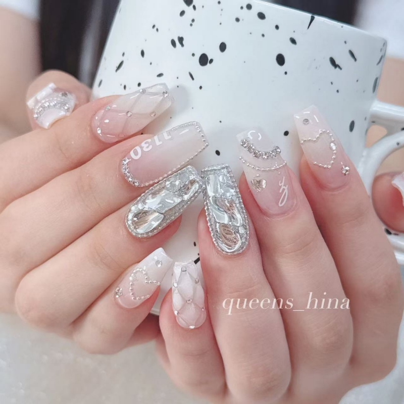 QueensSalon