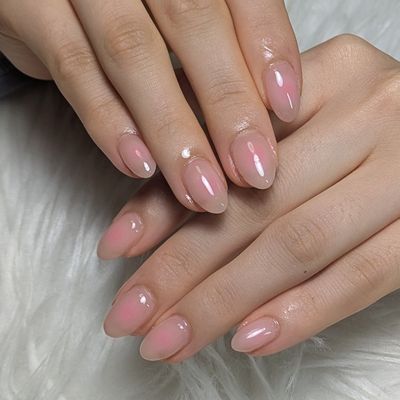 💕じゅわっと人気　チークネイル