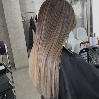 大人気🌟【ケアカラー＋髪質改善ケラチントリートメント💋】