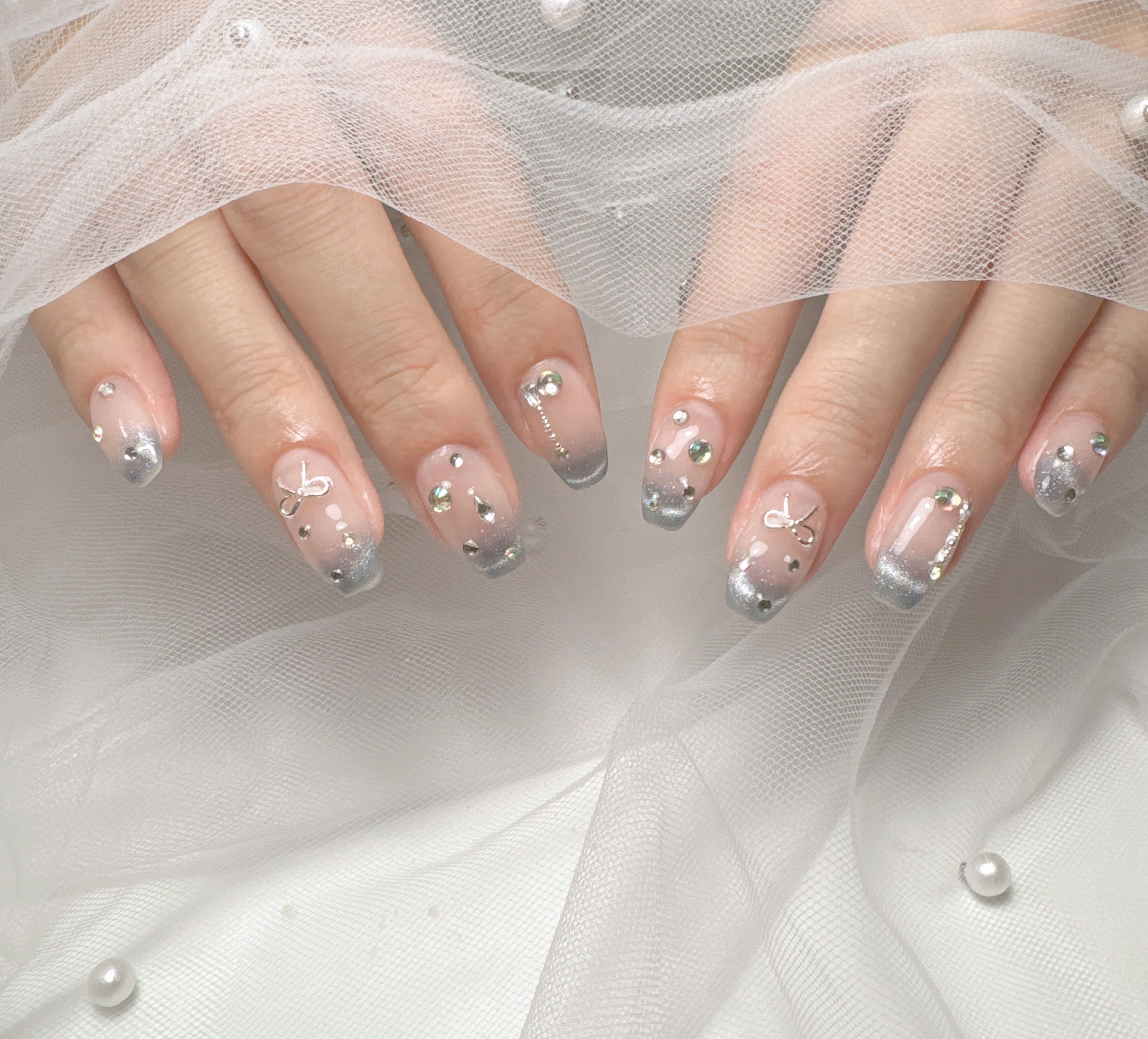 TIARA.NAIL