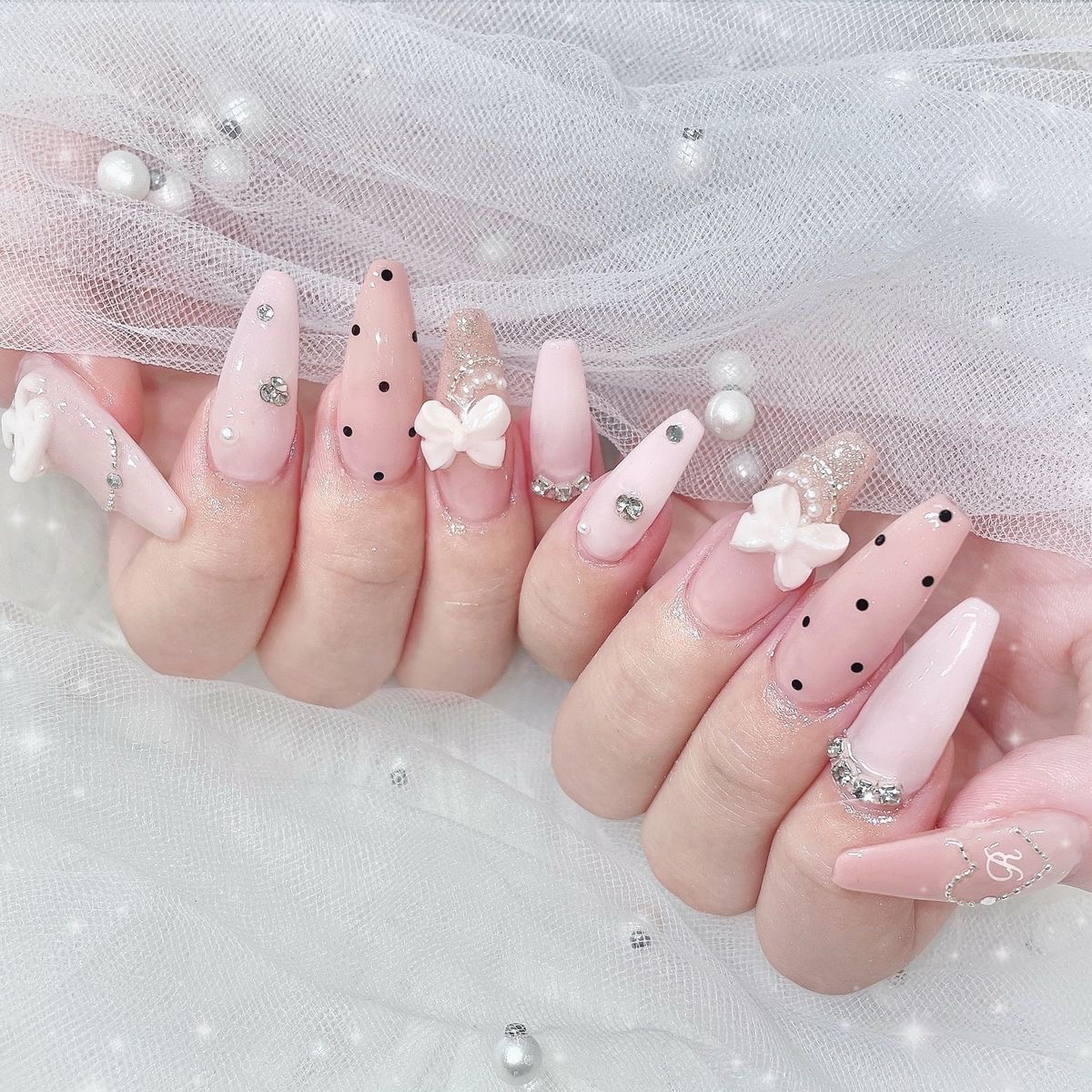 nail.ain