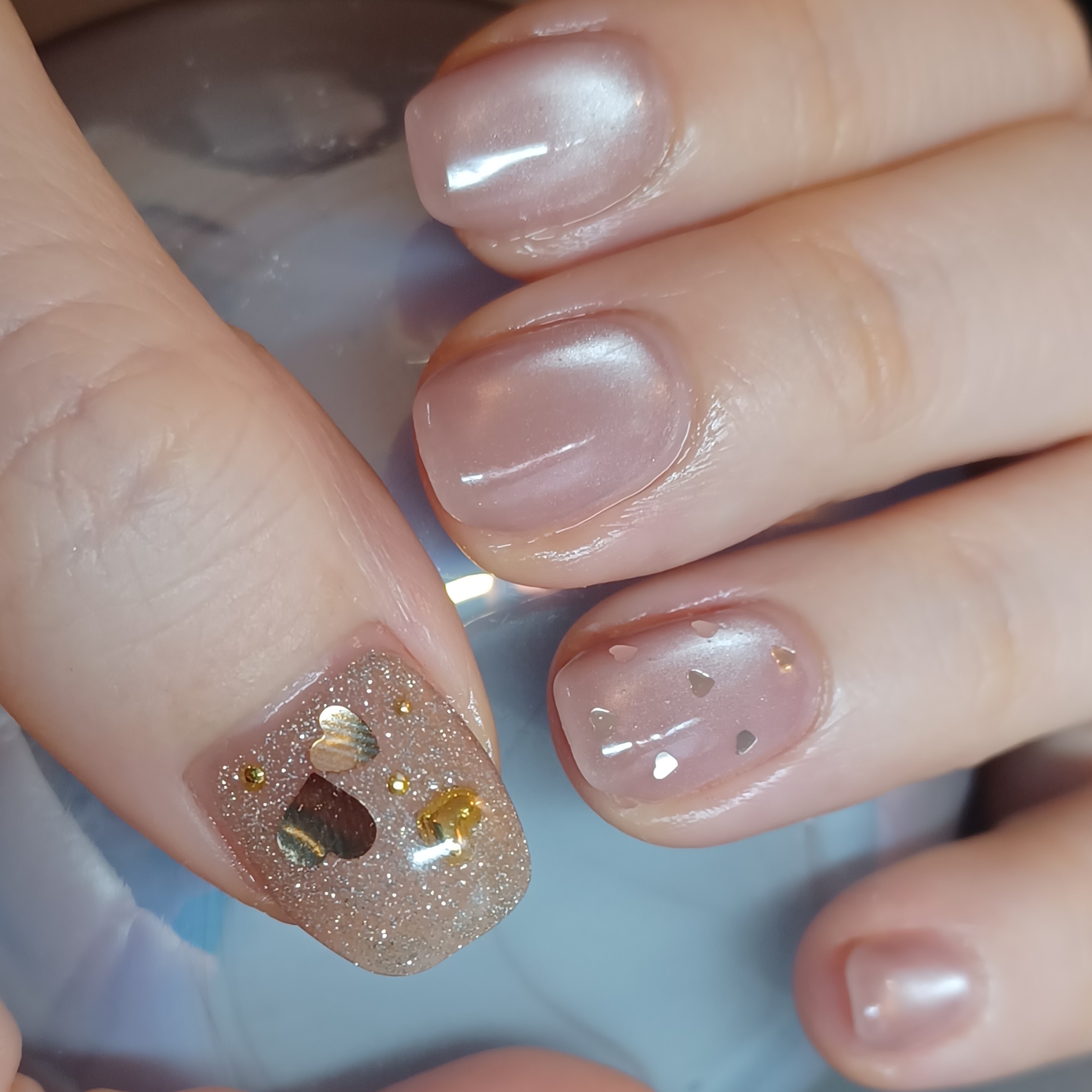 antique.nail