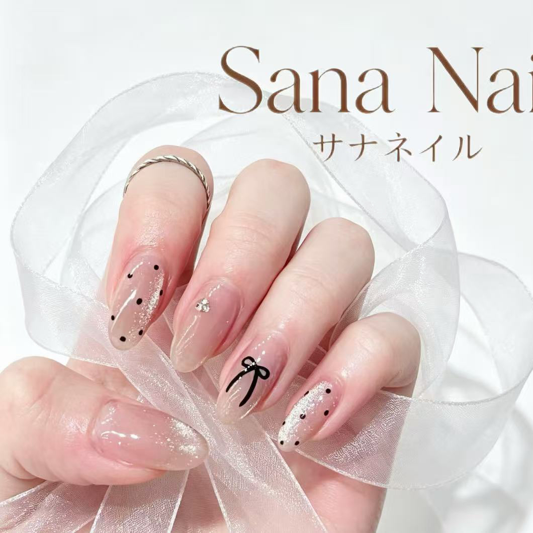 Yuna_nail.