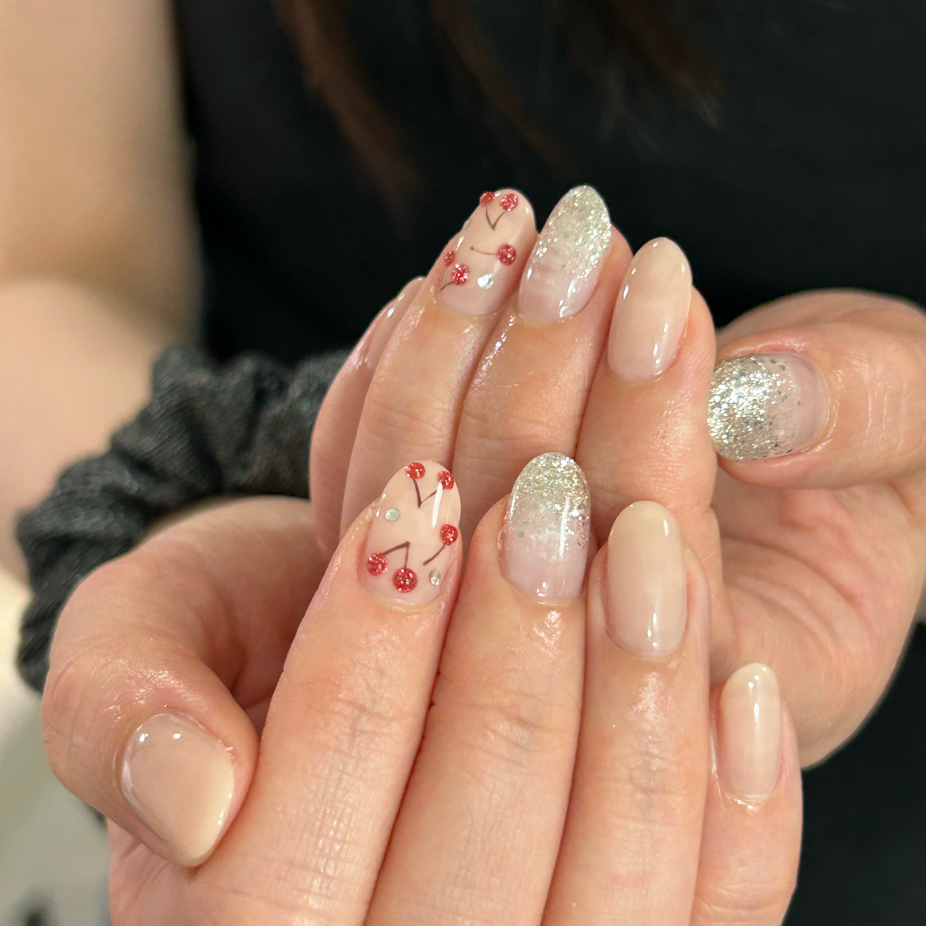 _u.nail