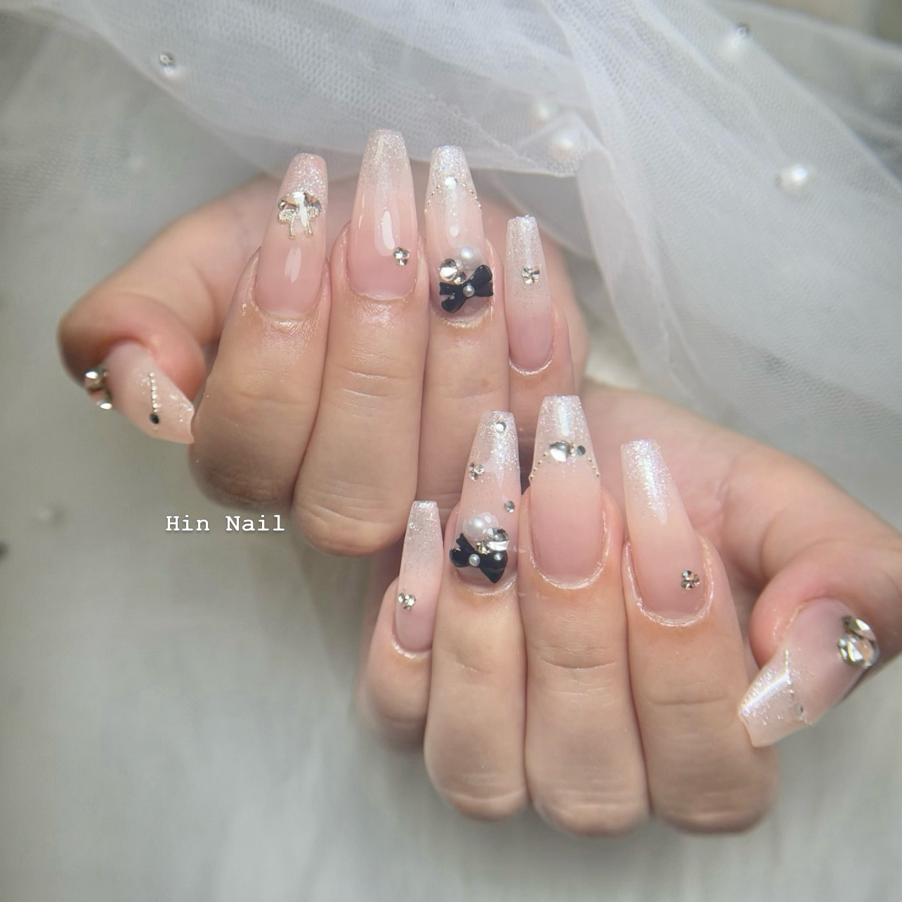 Hin_Nail